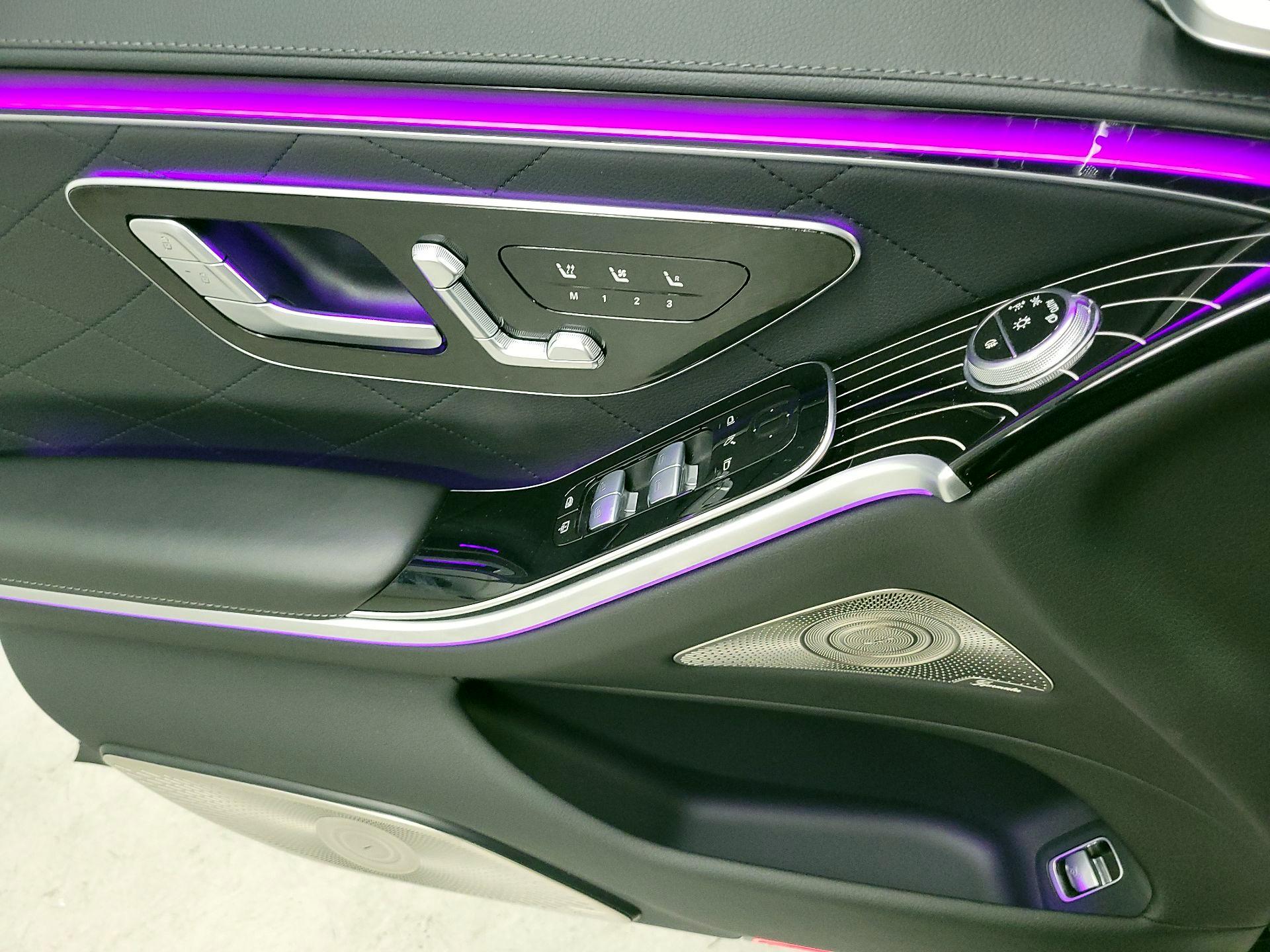 Thumbnail: 2023 Mercedes-Benz S-Class - 12