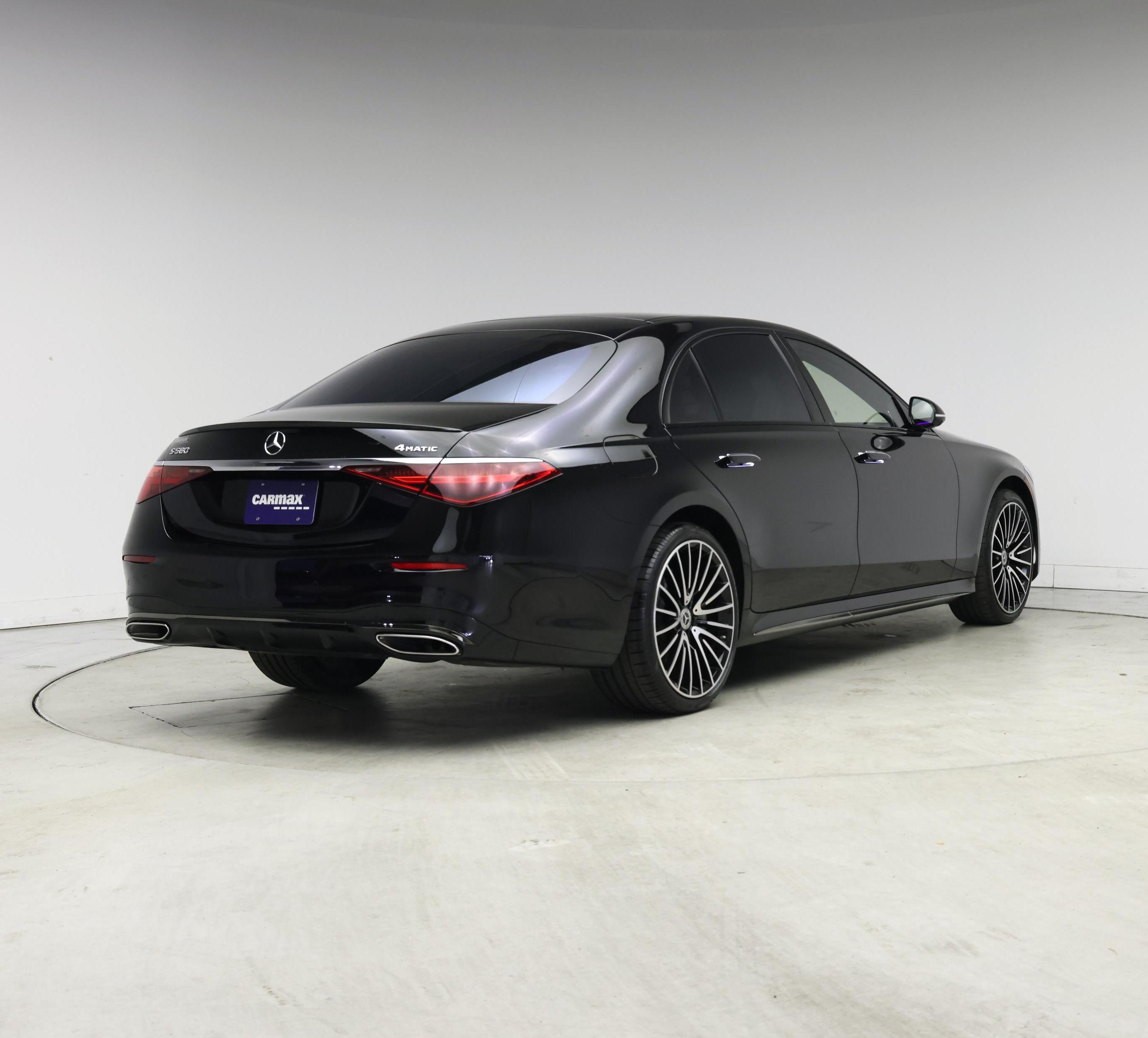 Thumbnail: 2023 Mercedes-Benz S-Class - 8