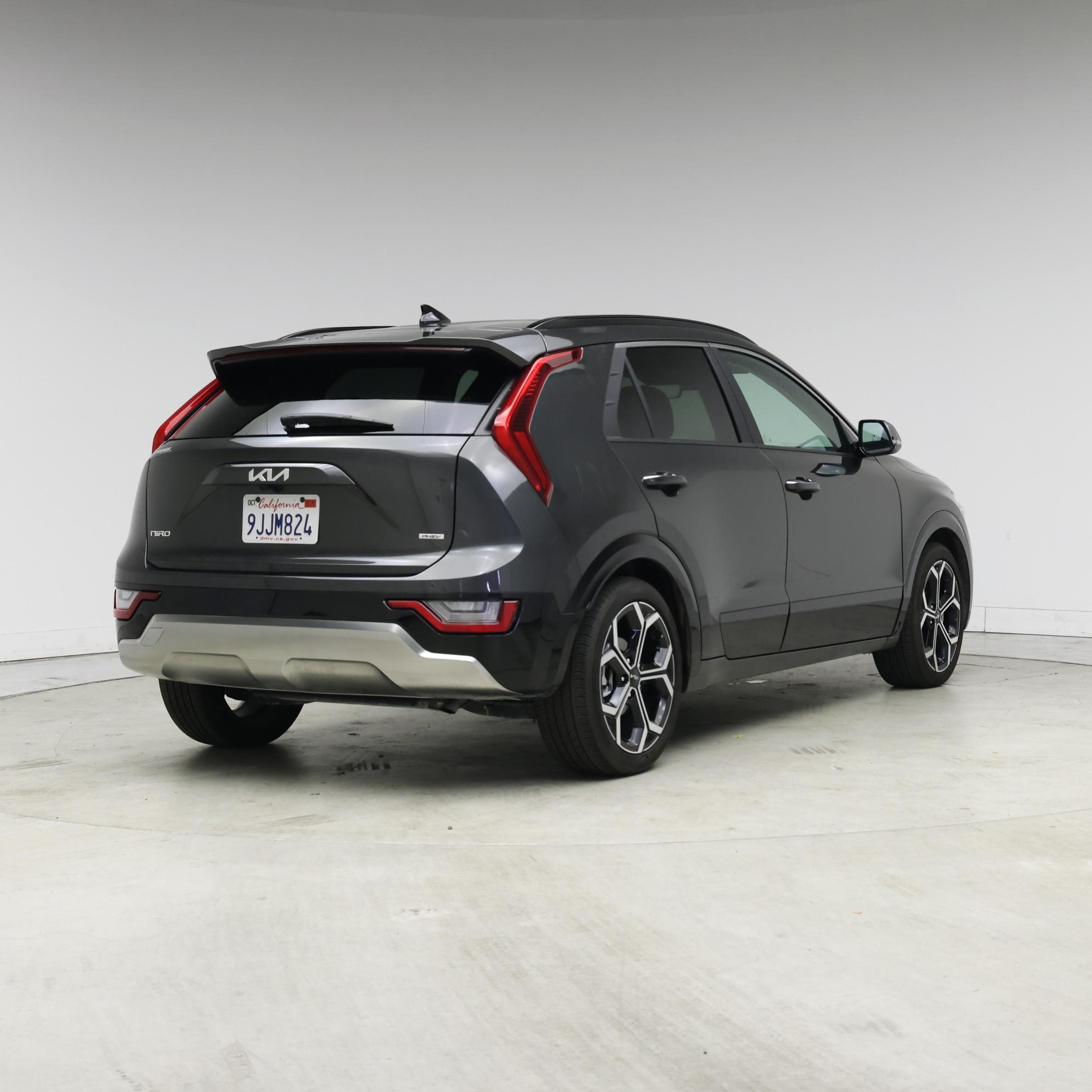 Thumbnail: 2024 Kia Niro - 8