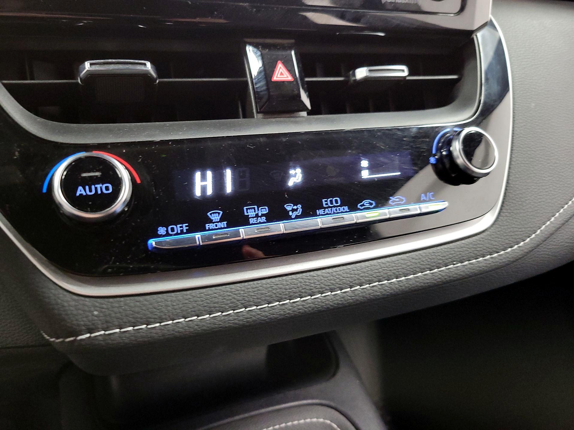 Thumbnail: 2022 Toyota Corolla - 14