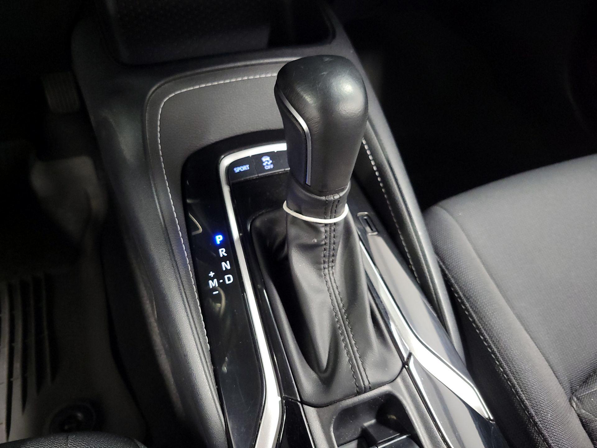 Thumbnail: 2022 Toyota Corolla - 15