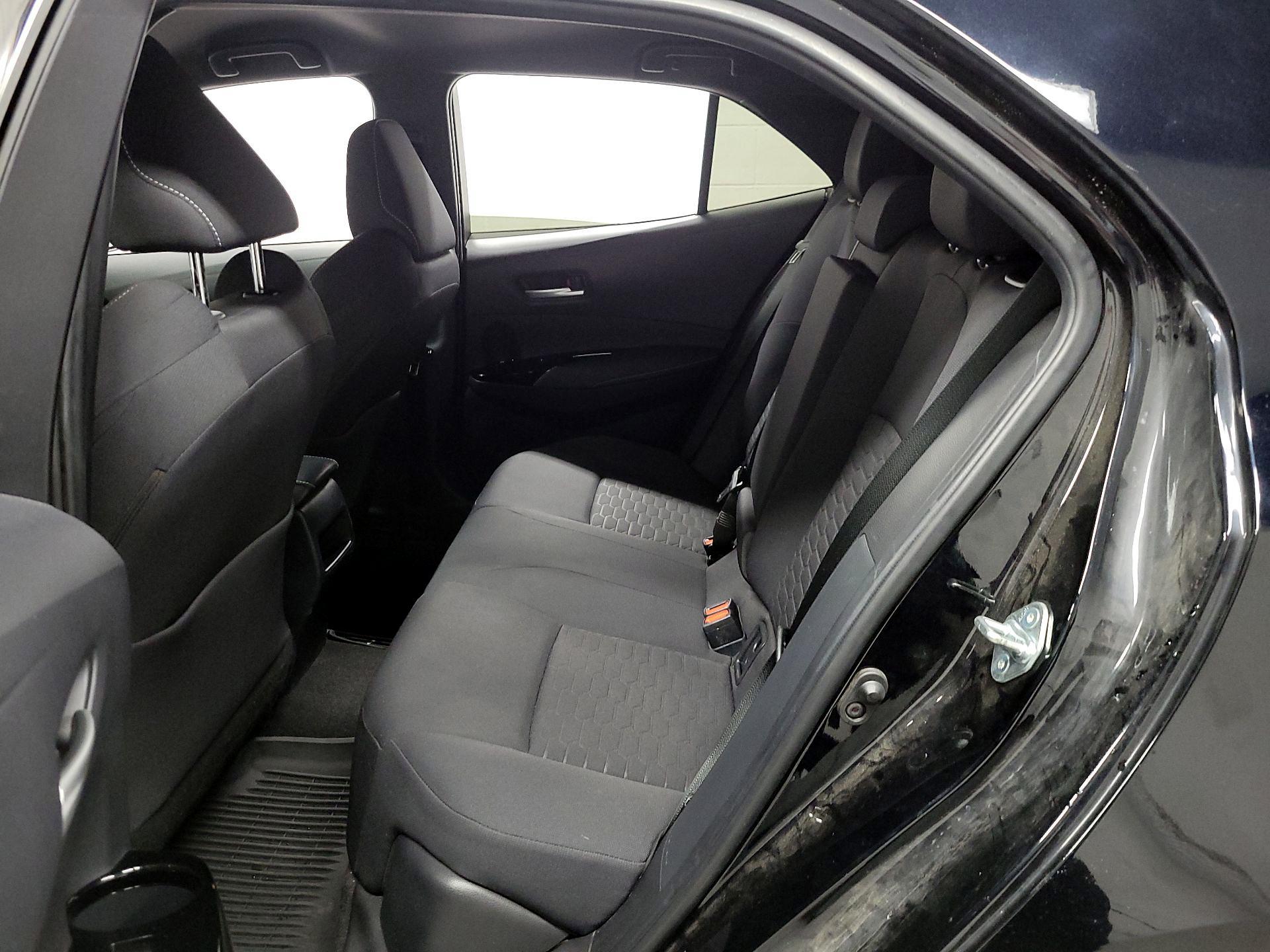 Thumbnail: 2022 Toyota Corolla - 16