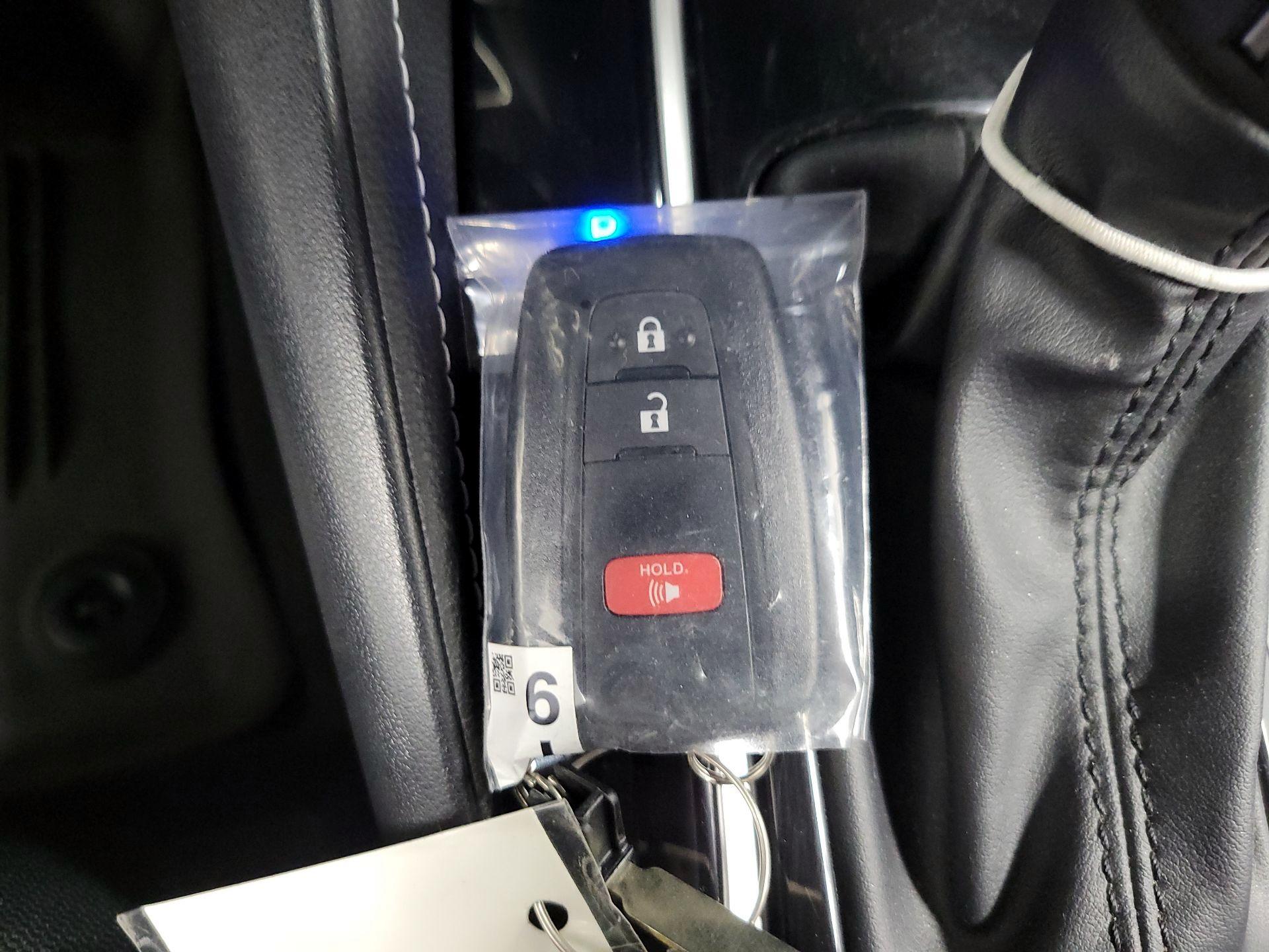 Thumbnail: 2022 Toyota Corolla - 19