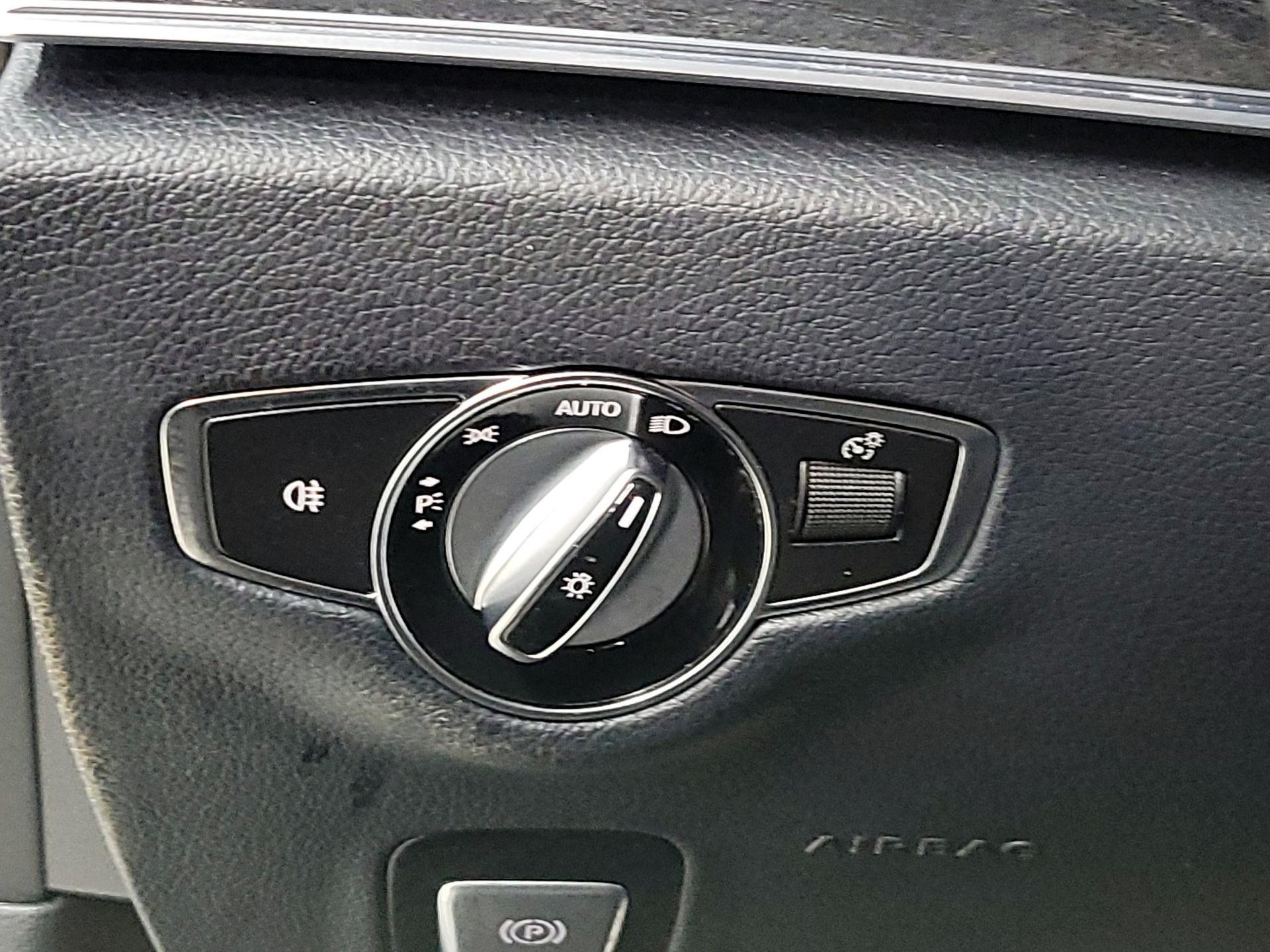 Thumbnail: 2018 Mercedes-Benz E-Class - 13