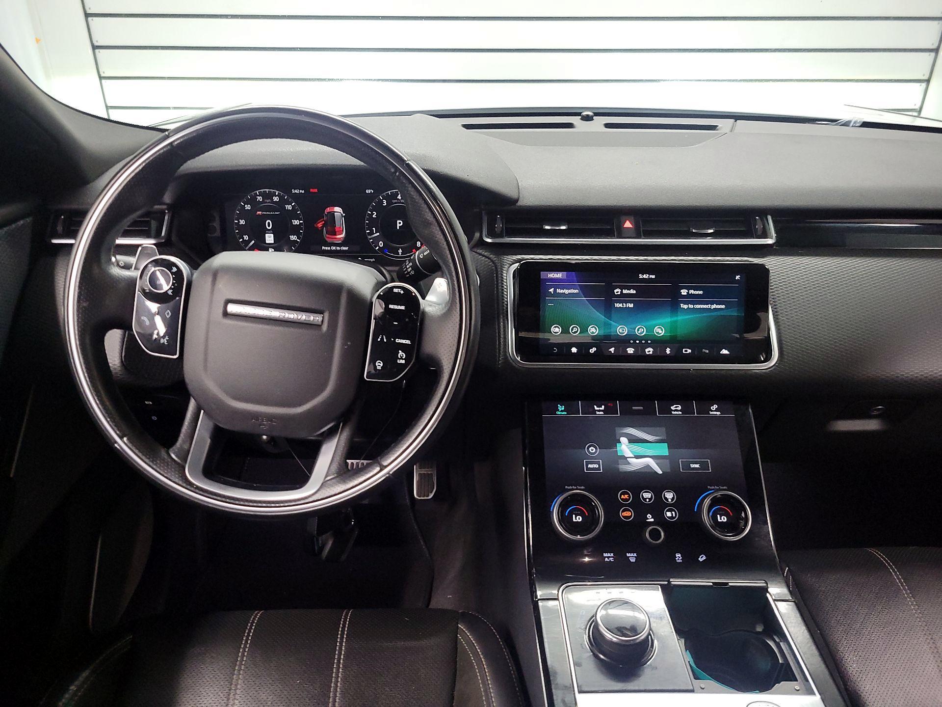 Thumbnail: 2018 Land Rover Range Rover Velar - 8