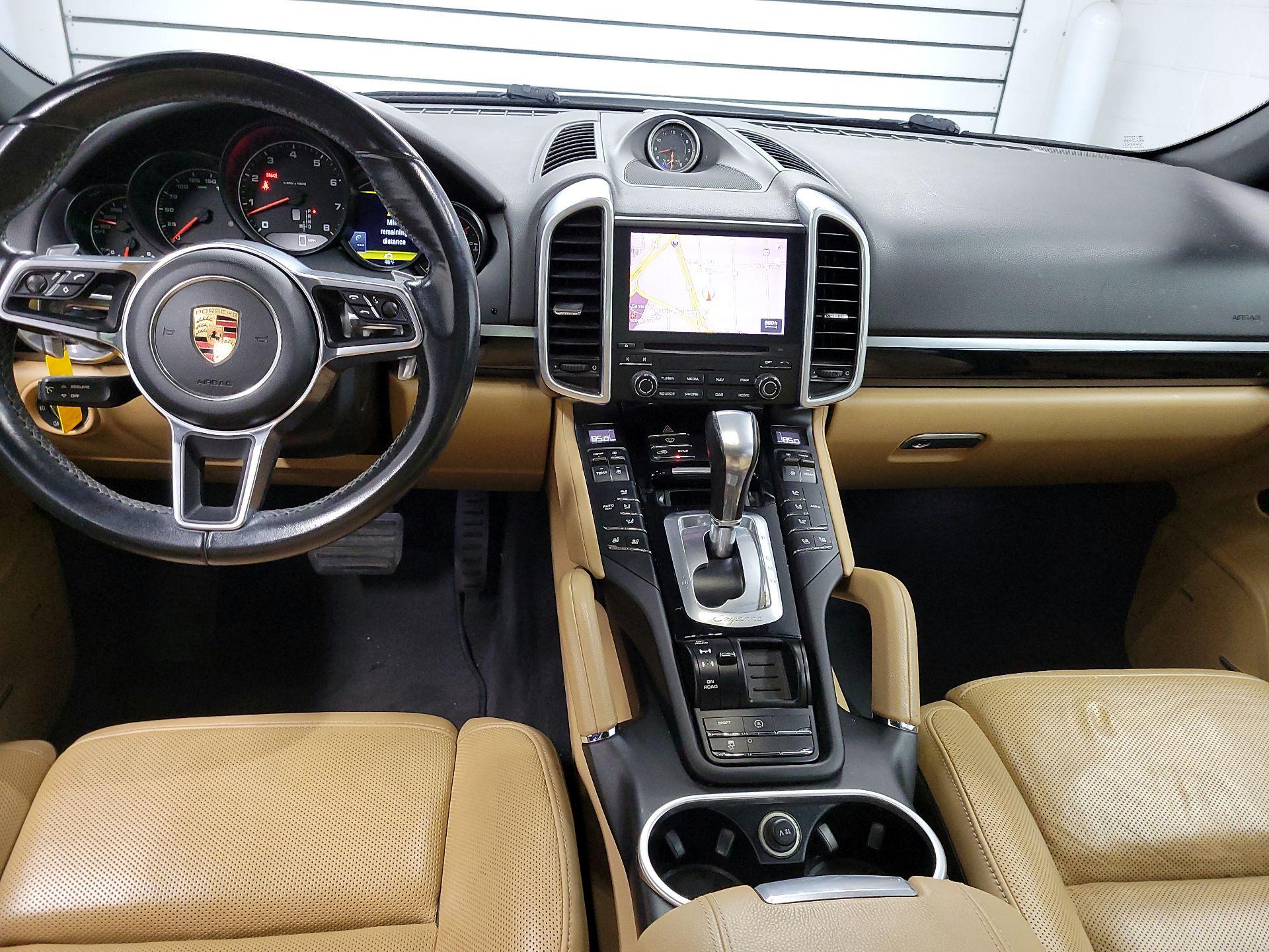 Thumbnail: 2017 Porsche Cayenne - 9