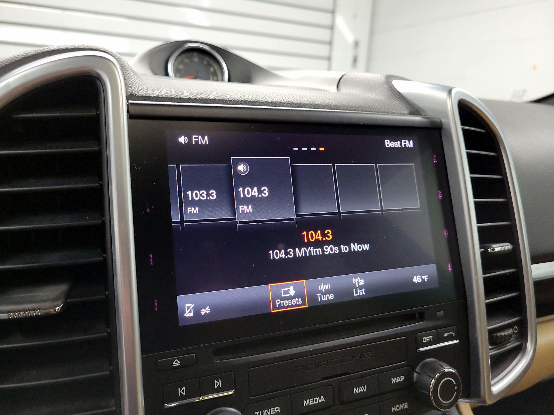 Thumbnail: 2017 Porsche Cayenne - 16