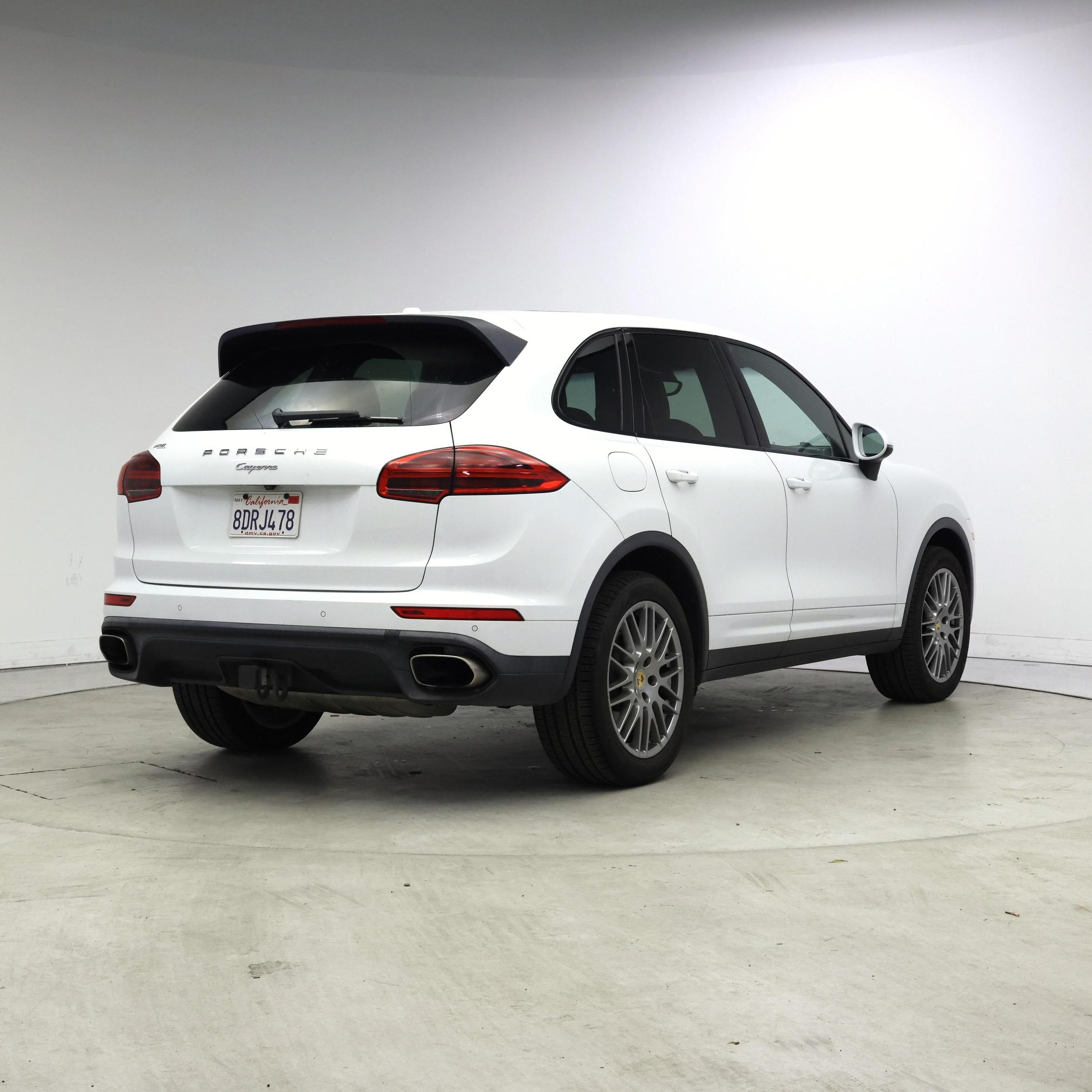 Thumbnail: 2017 Porsche Cayenne - 8