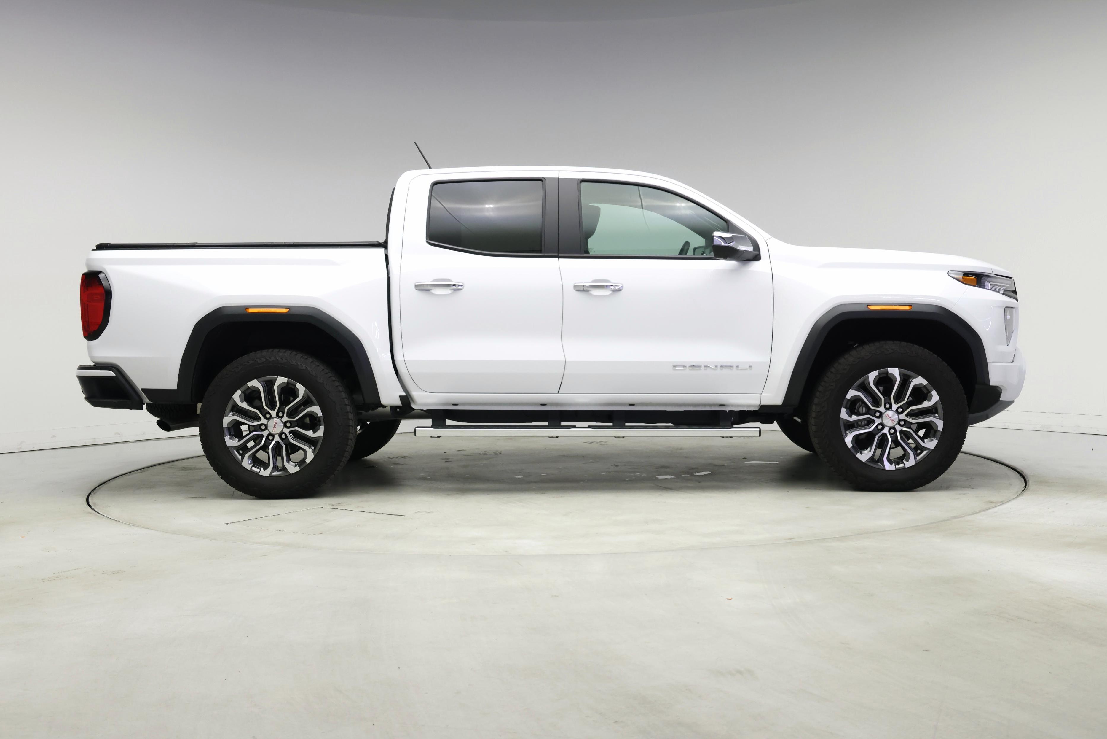 Thumbnail: 2025 GMC Canyon - 7