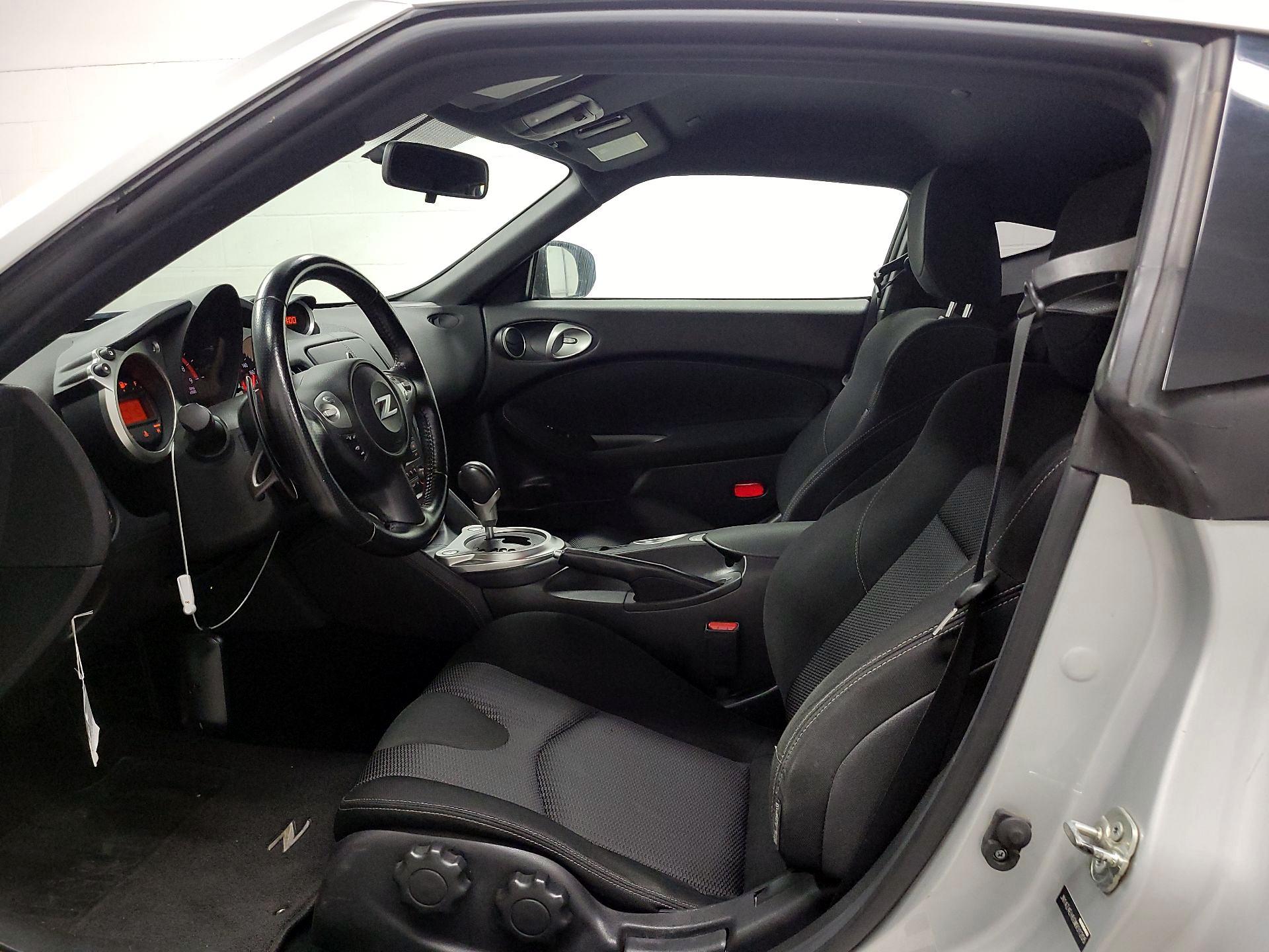 Thumbnail: 2016 Nissan Z - 11