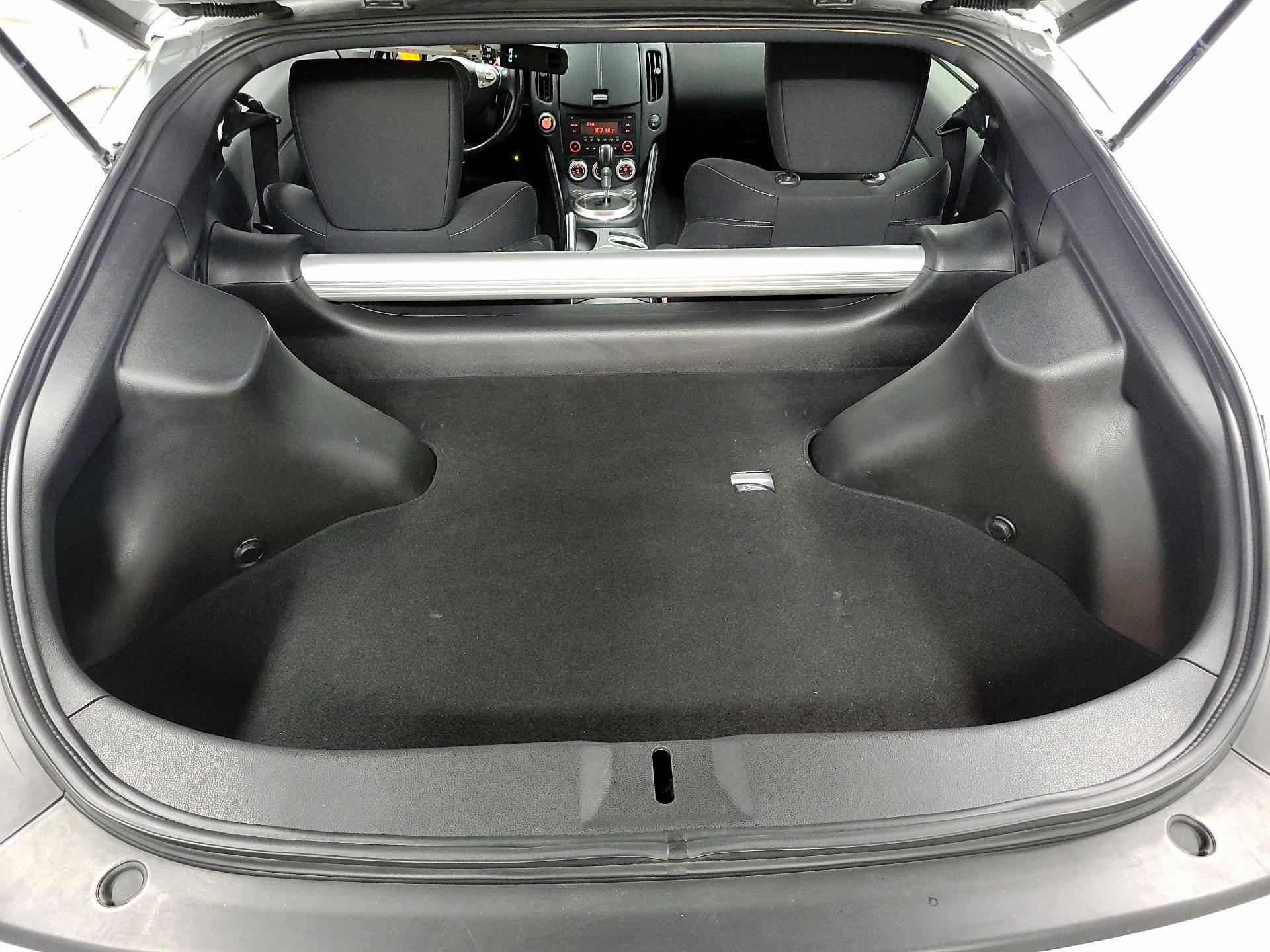 Thumbnail: 2016 Nissan Z - 16