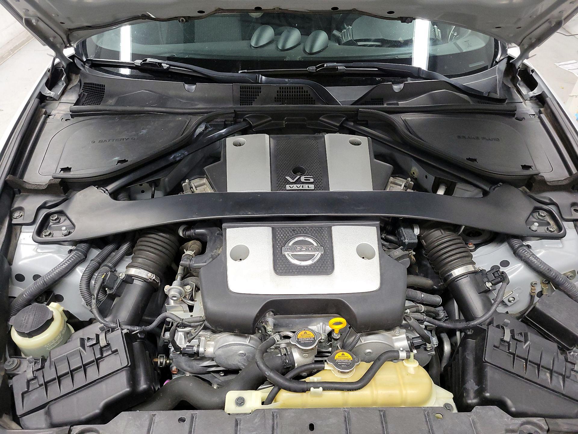 Thumbnail: 2016 Nissan Z - 17