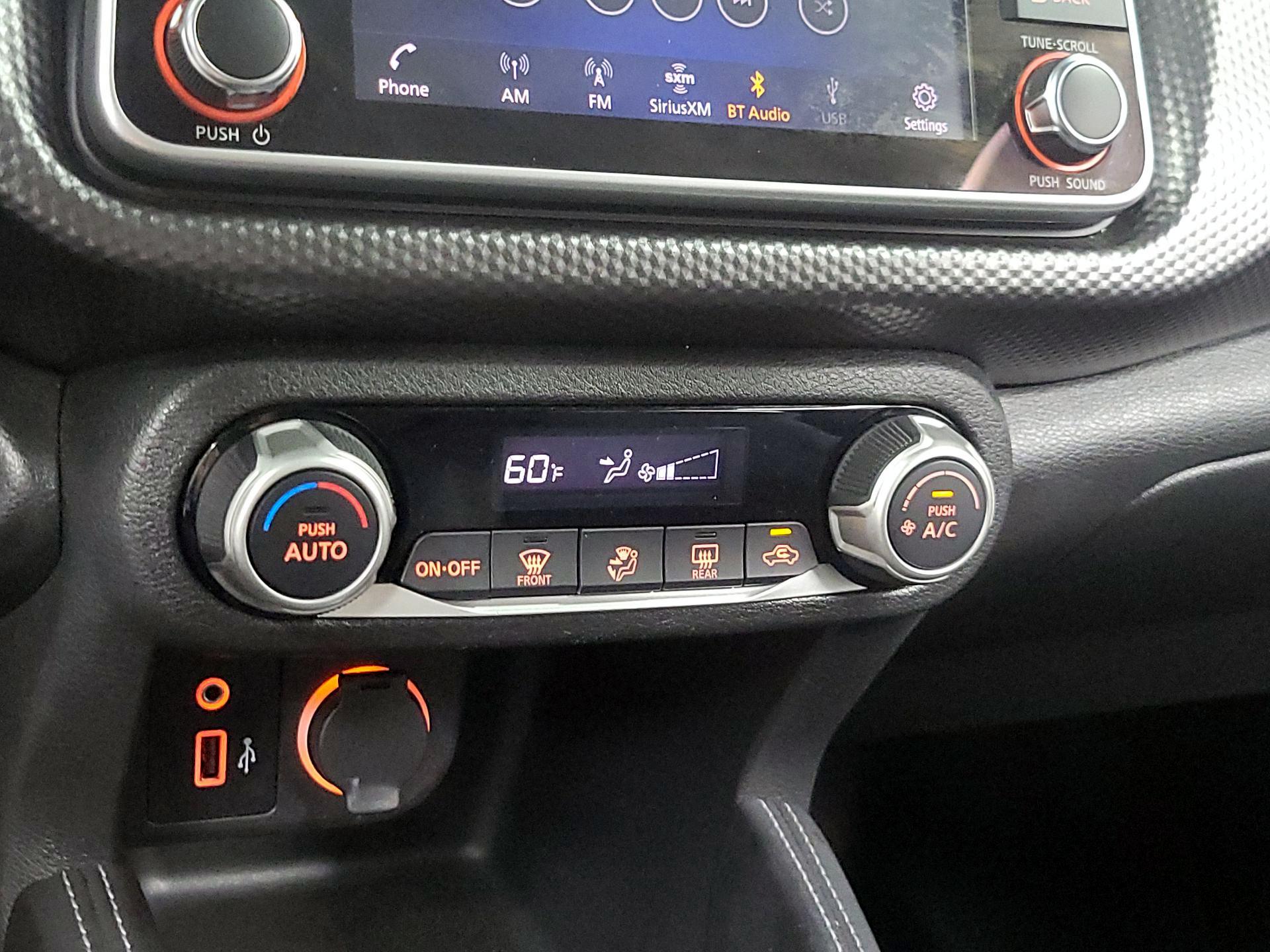 Thumbnail: 2019 Nissan Kicks - 13