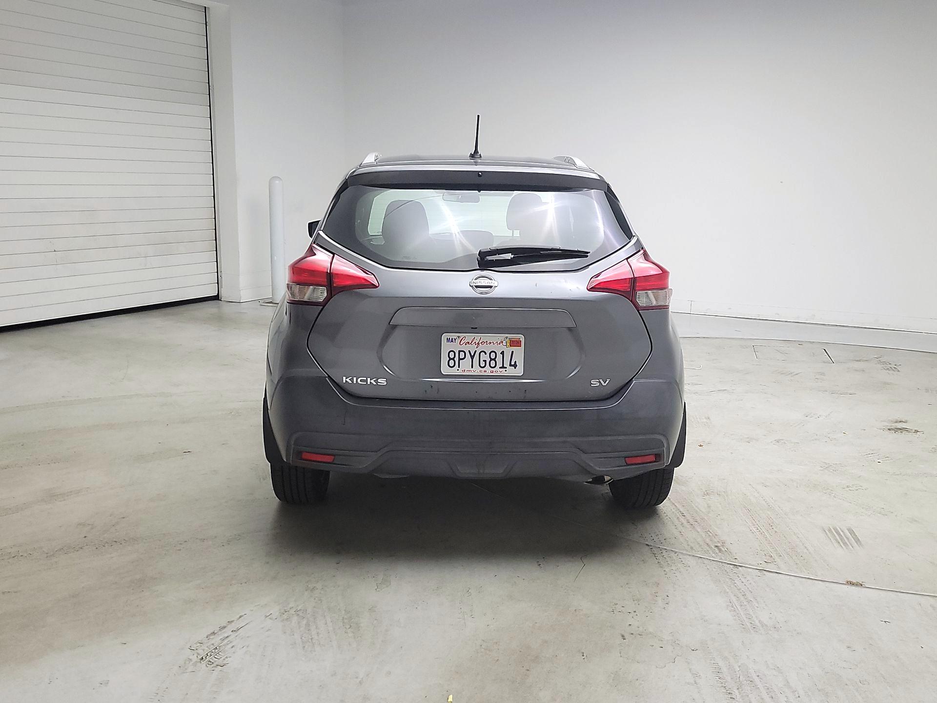 Thumbnail: 2019 Nissan Kicks - 6