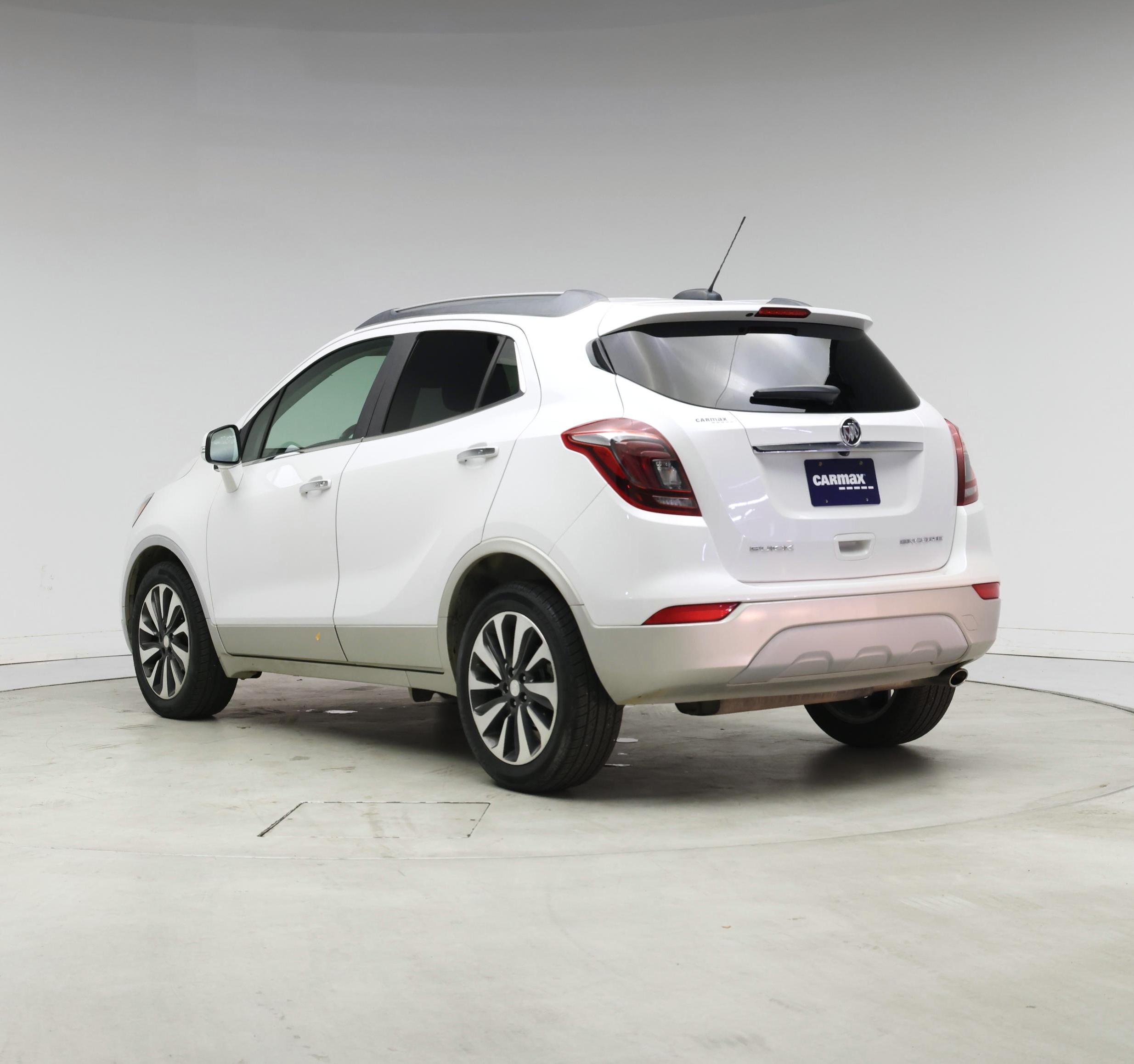 Thumbnail: 2017 Buick Encore - 2