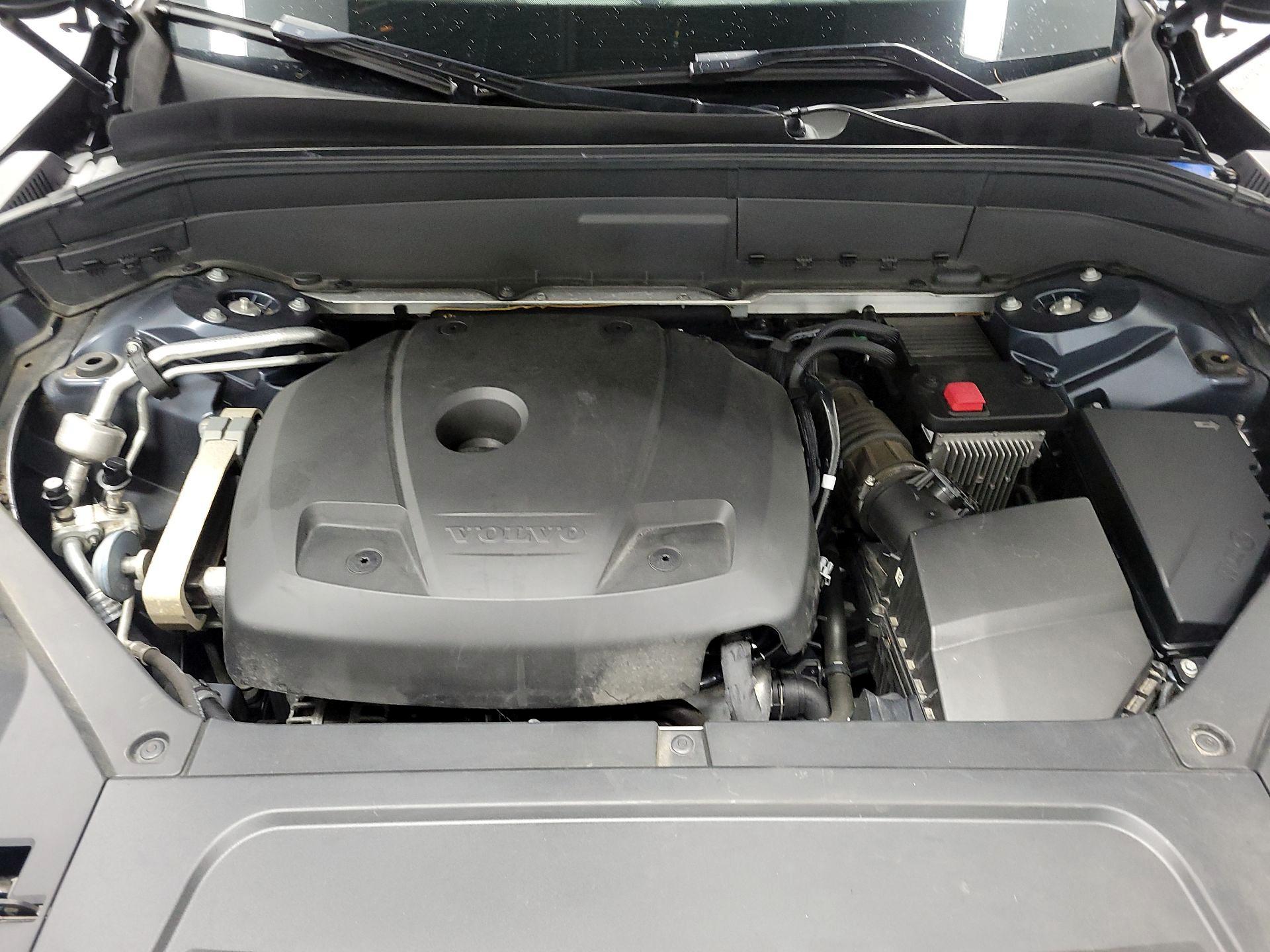 Thumbnail: 2019 Volvo XC90 - 16