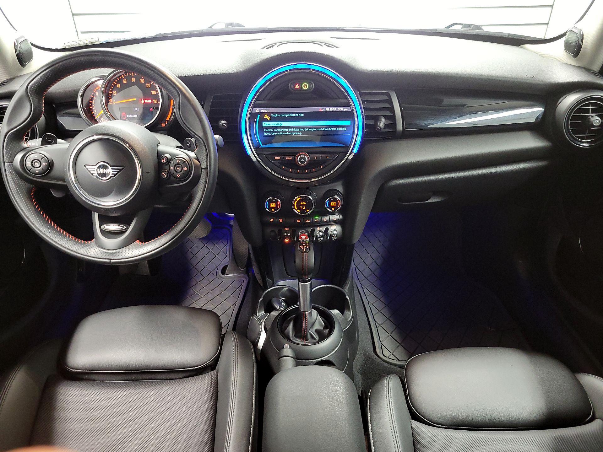 Thumbnail: 2019 MINI Cooper Hardtop - 9