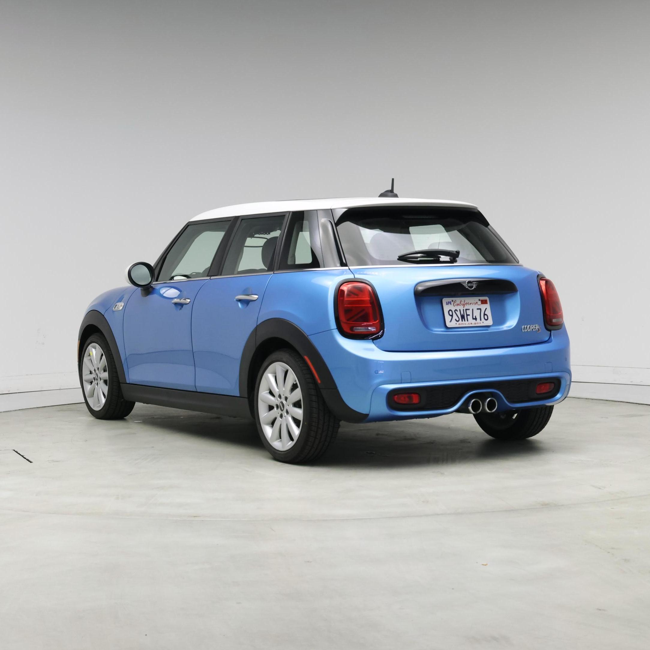Thumbnail: 2019 MINI Cooper Hardtop - 2