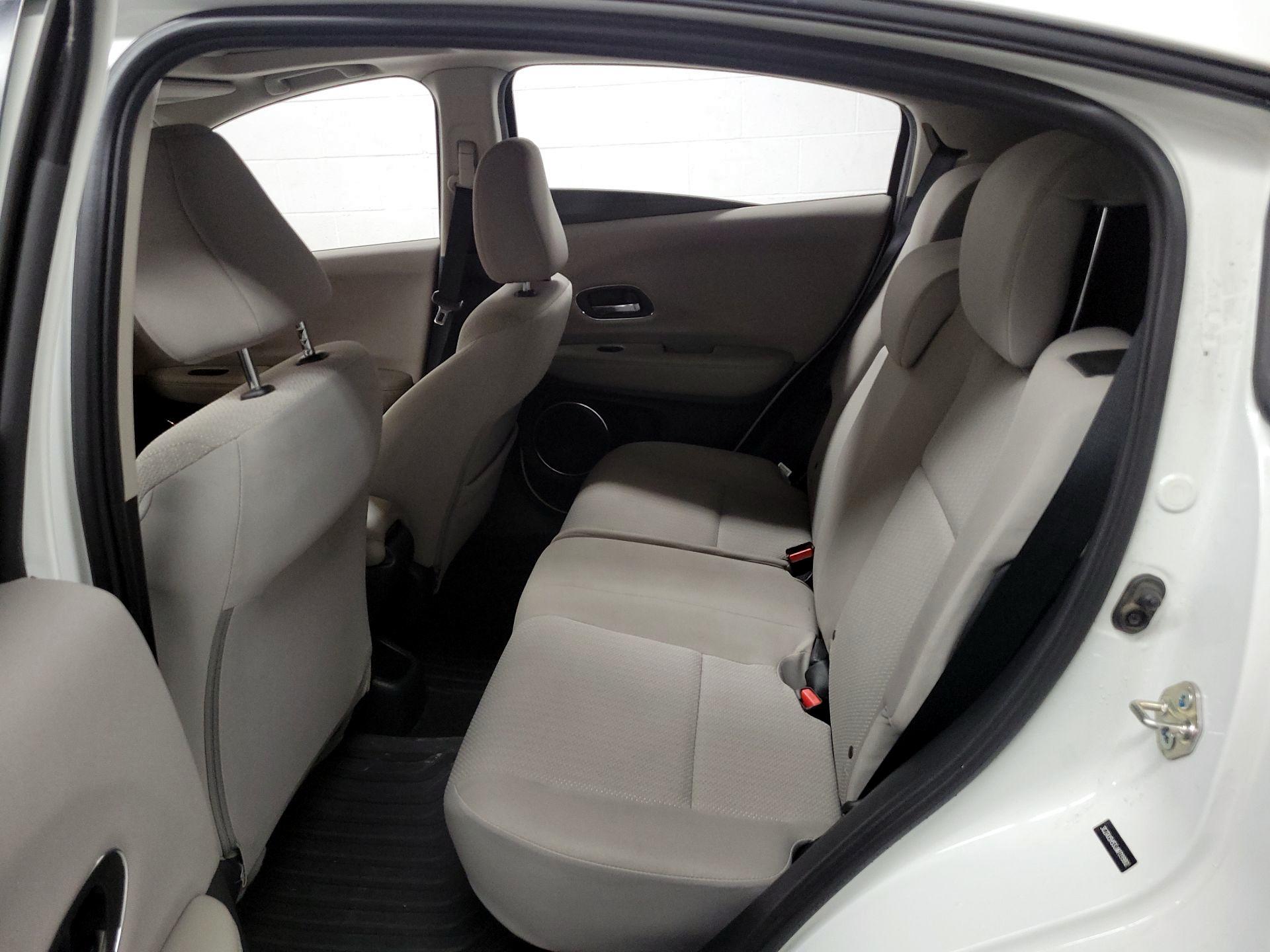 Thumbnail: 2018 Honda HR-V - 14