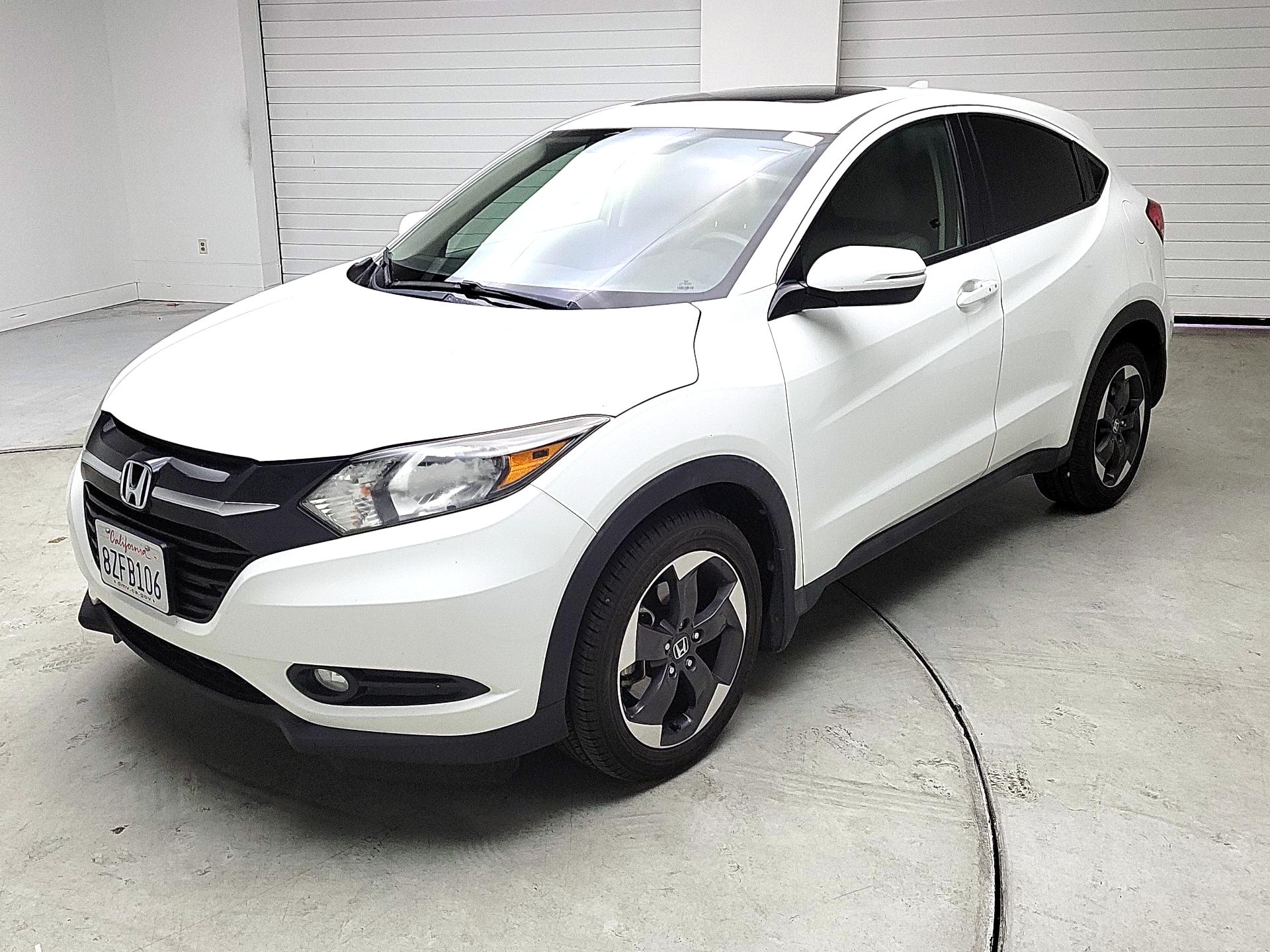 Thumbnail: 2018 Honda HR-V - 3