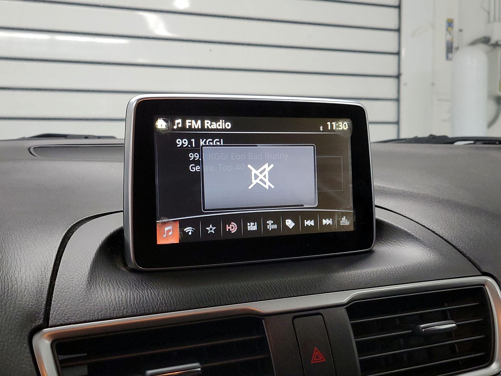 Thumbnail: 2016 Mazda Mazda3 - 14