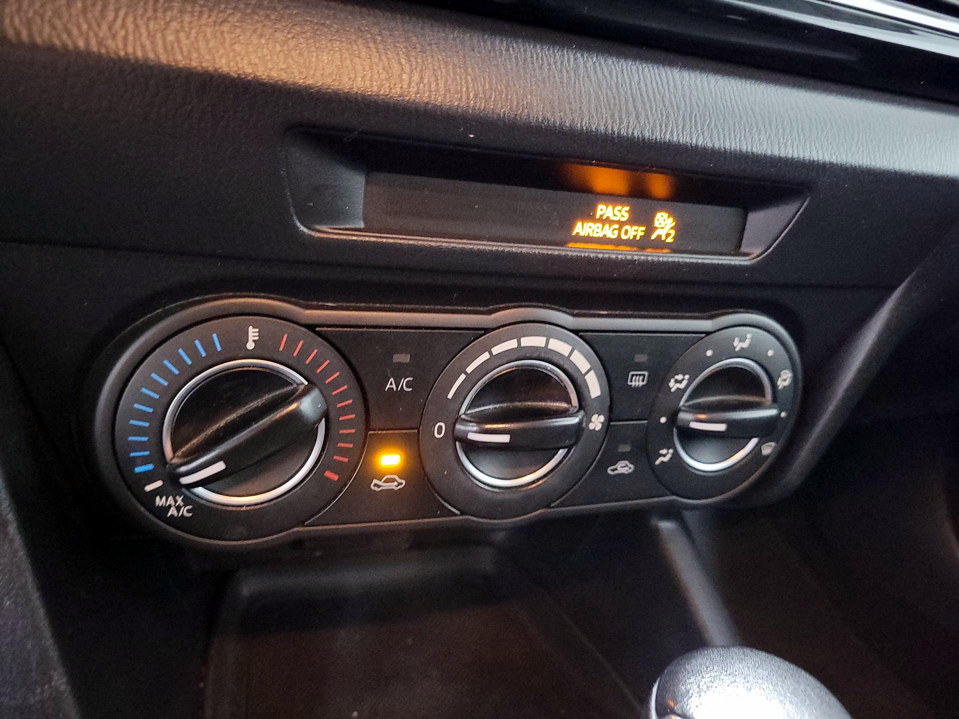 Thumbnail: 2016 Mazda Mazda3 - 15