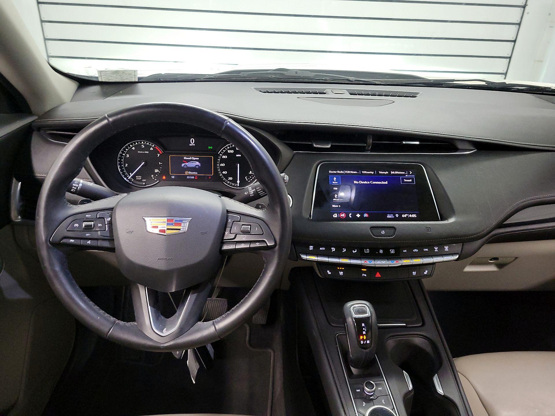 Thumbnail: 2019 Cadillac XT4 - 9