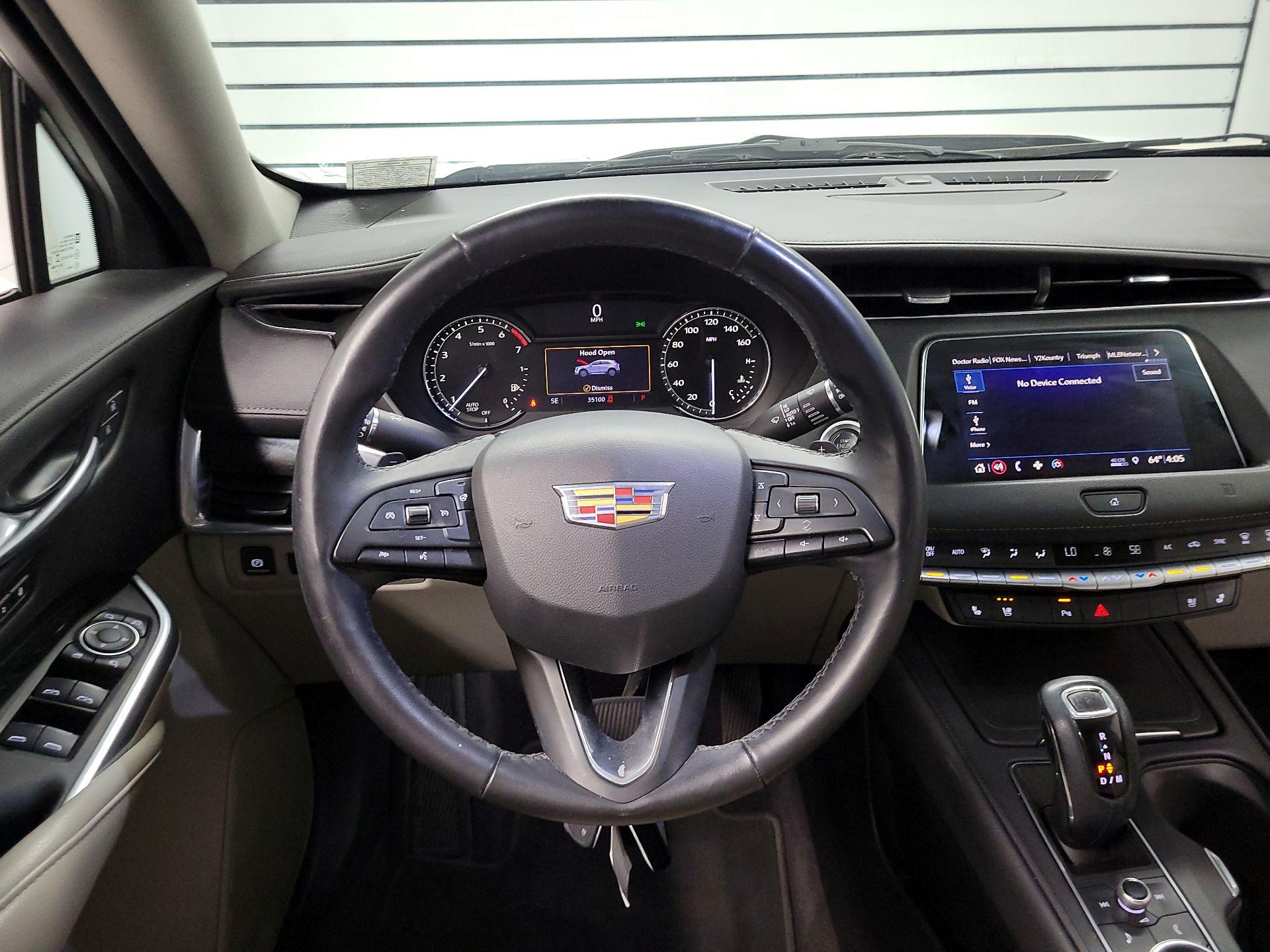 Thumbnail: 2019 Cadillac XT4 - 10