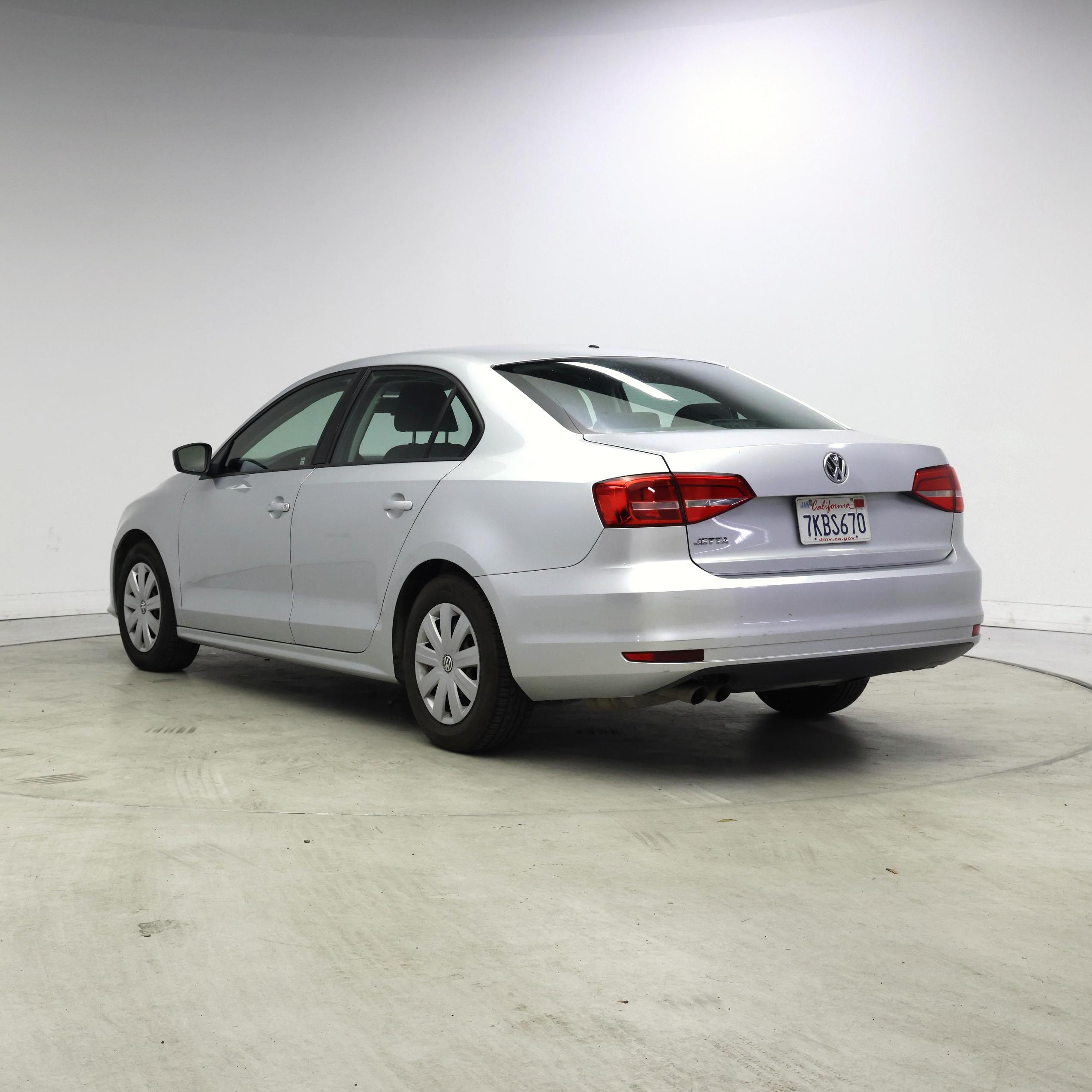 Thumbnail: 2015 Volkswagen Jetta - 2