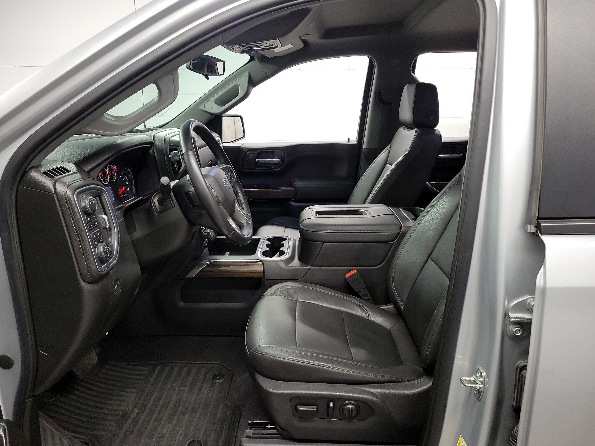 Thumbnail: 2020 Chevrolet Silverado 1500 - 9