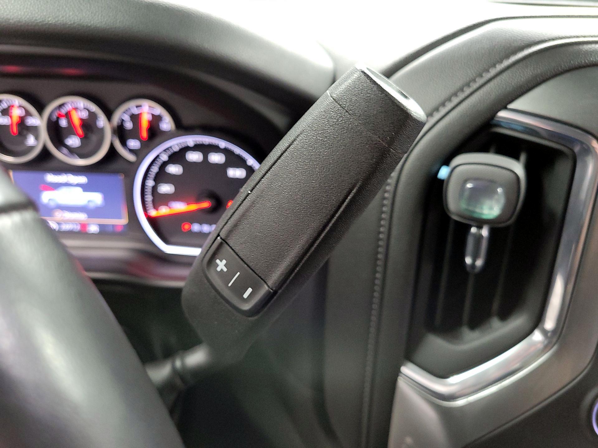 Thumbnail: 2020 Chevrolet Silverado 1500 - 13