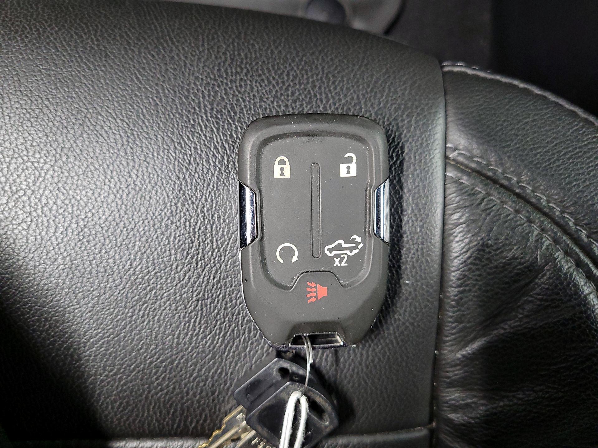 Thumbnail: 2020 Chevrolet Silverado 1500 - 17