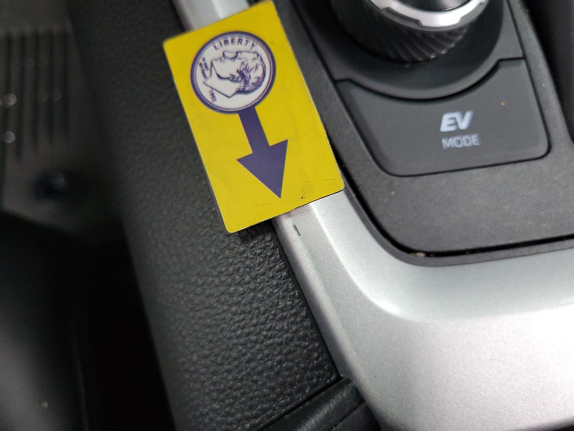 Thumbnail: 2024 Toyota RAV4 - 20