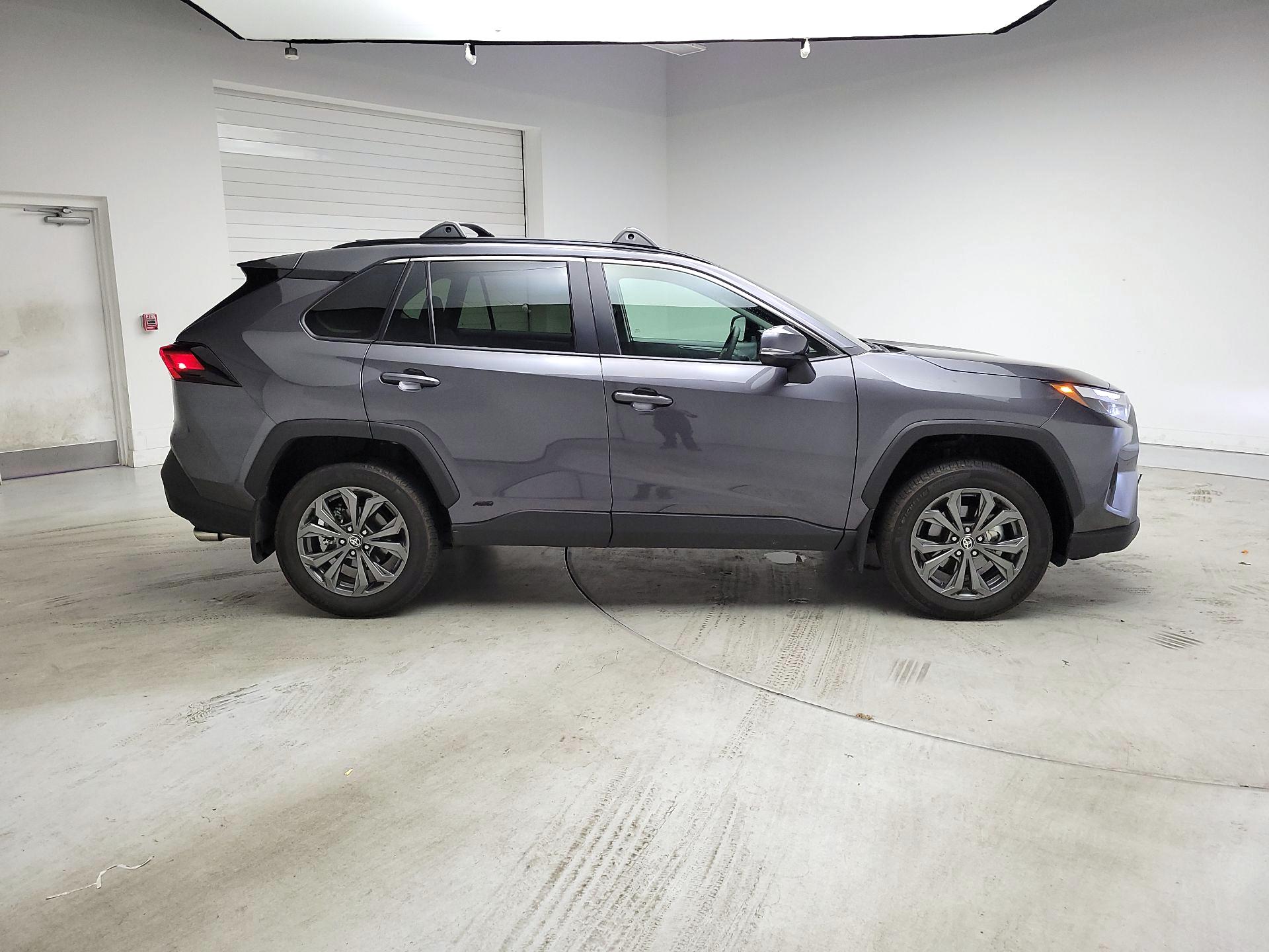 Thumbnail: 2024 Toyota RAV4 - 4