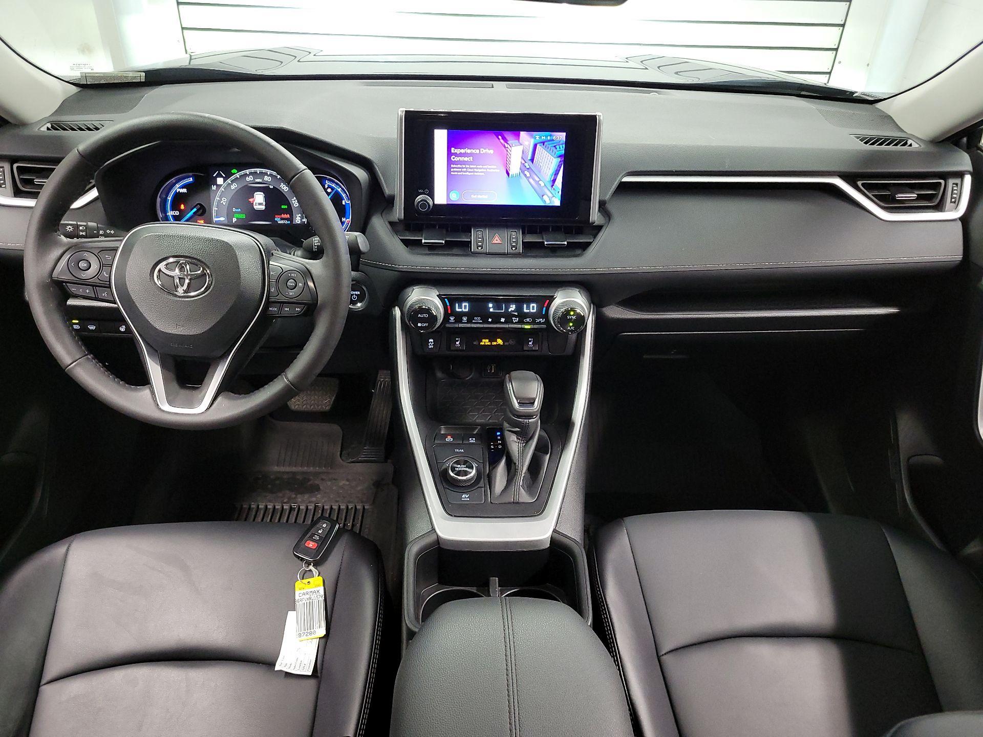 Thumbnail: 2024 Toyota RAV4 - 8