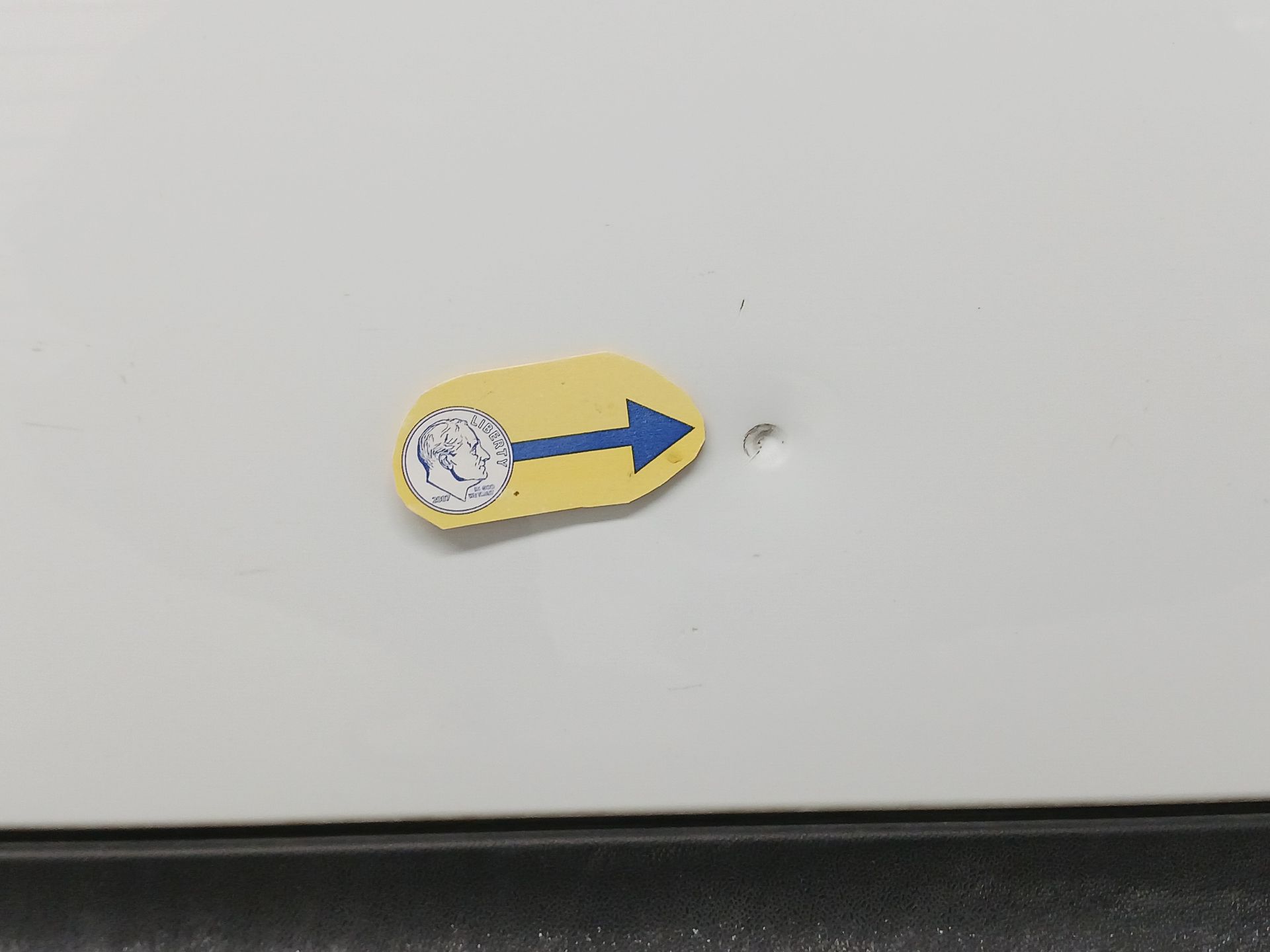 Thumbnail: 2015 smart fortwo - 18