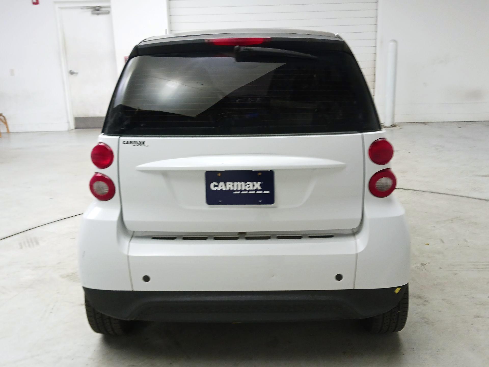 Thumbnail: 2015 smart fortwo - 6