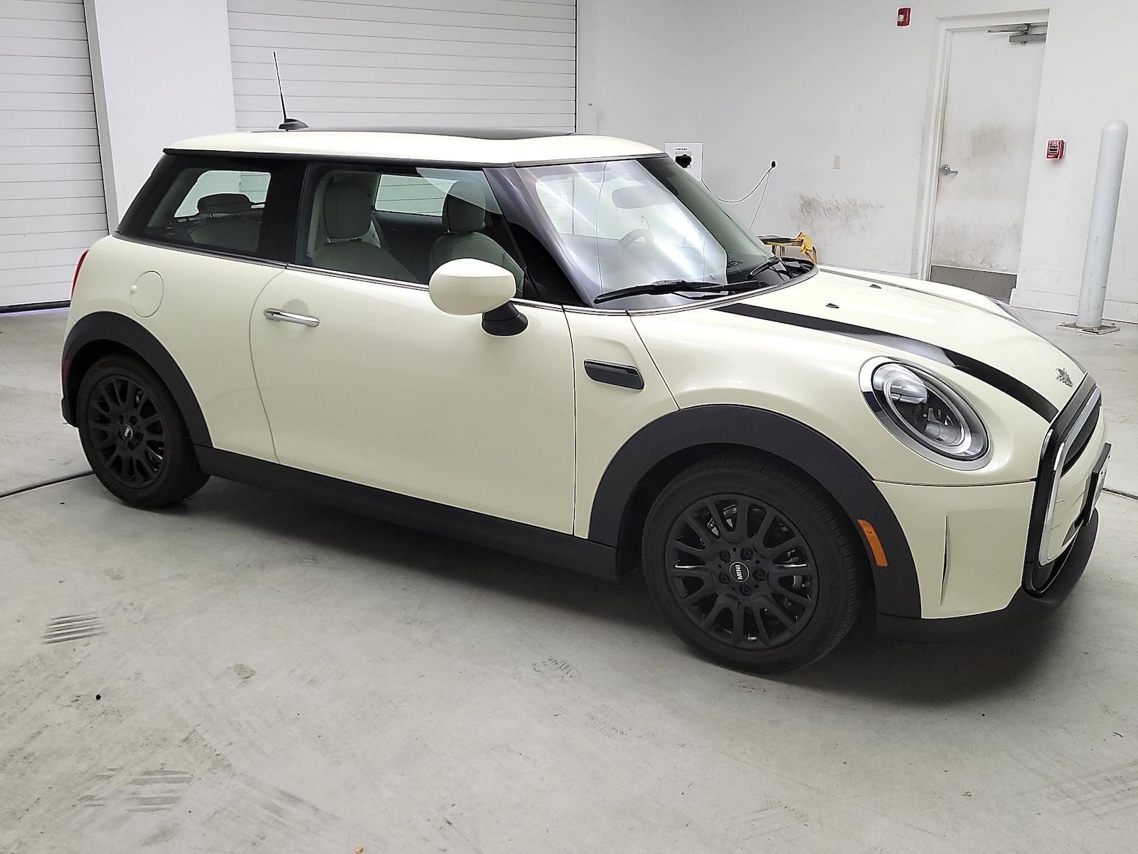 2023 MINI Hardtop 2 Door Base