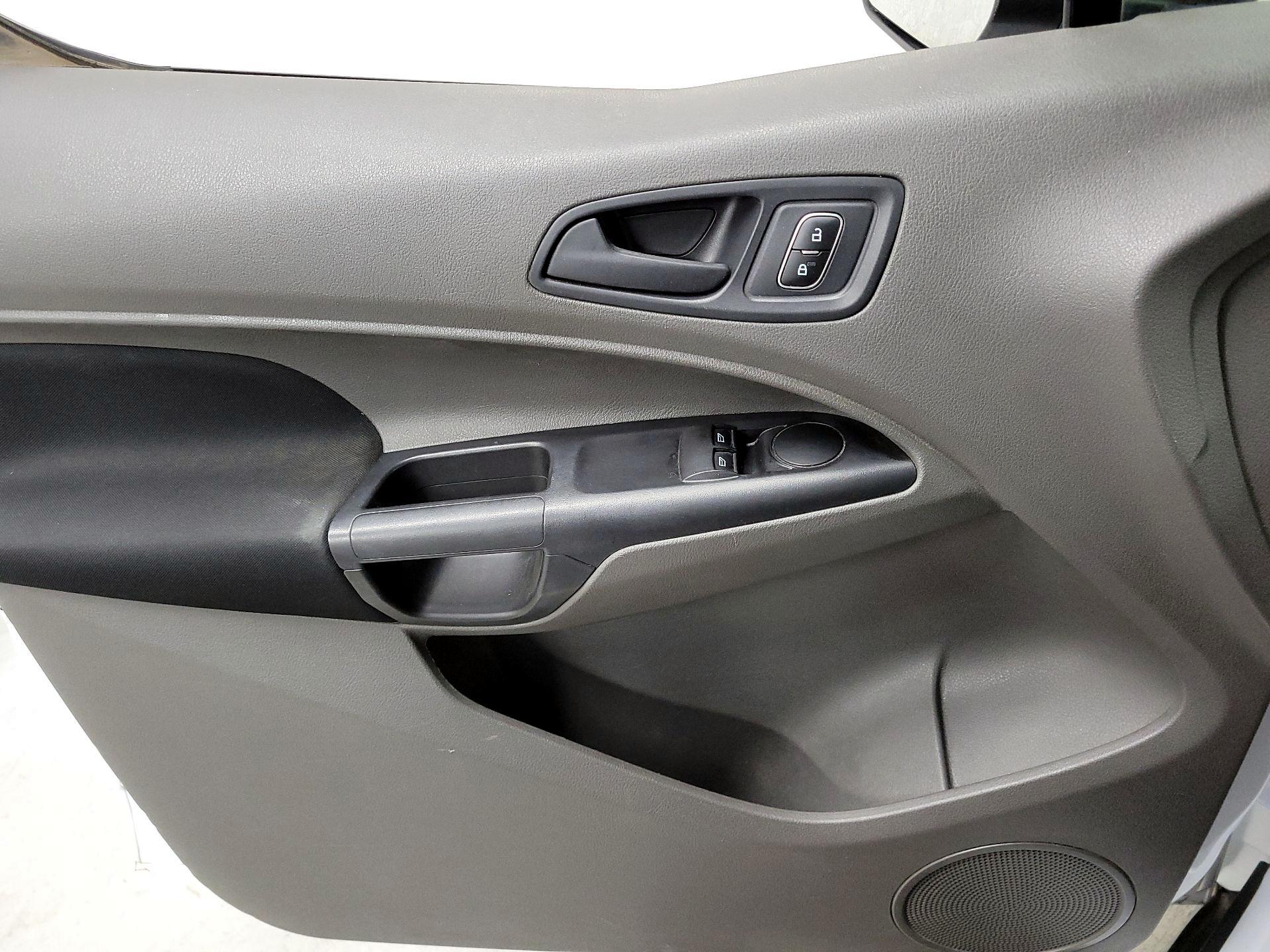 Thumbnail: 2019 Ford Transit Series - 12