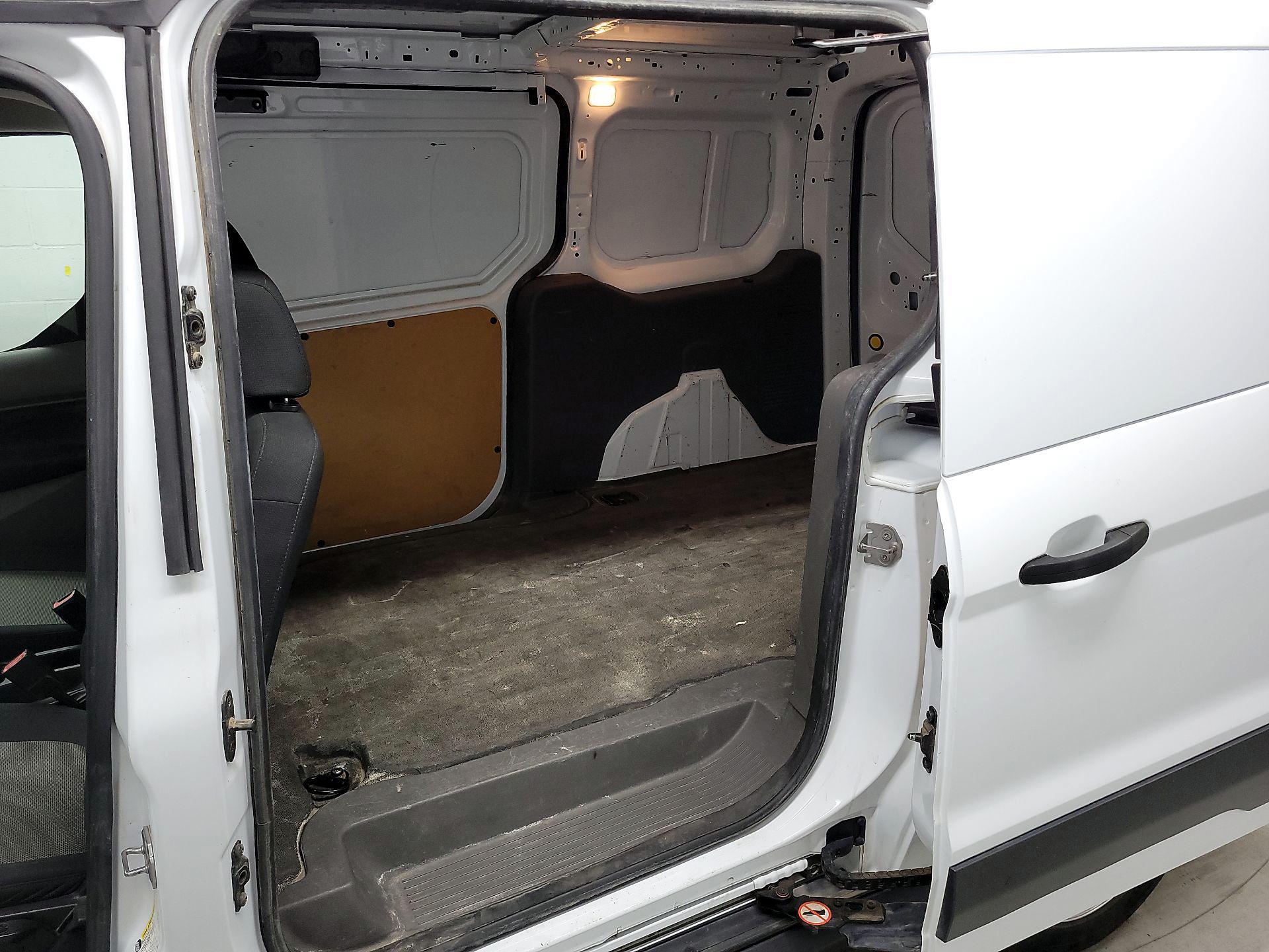 Thumbnail: 2019 Ford Transit Series - 19