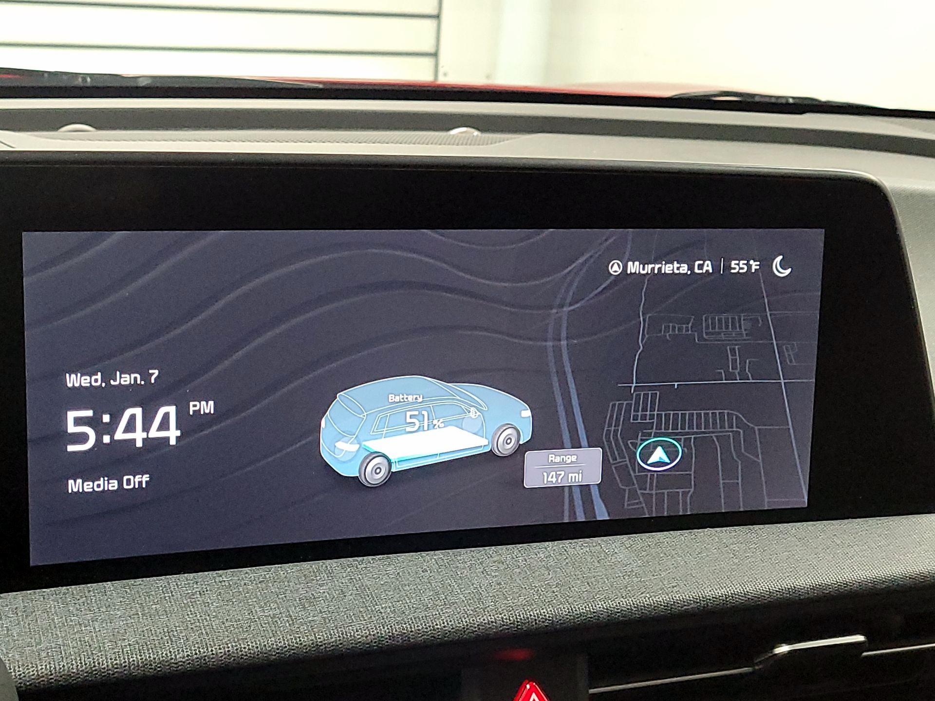 Thumbnail: 2022 Kia EV6 - 12