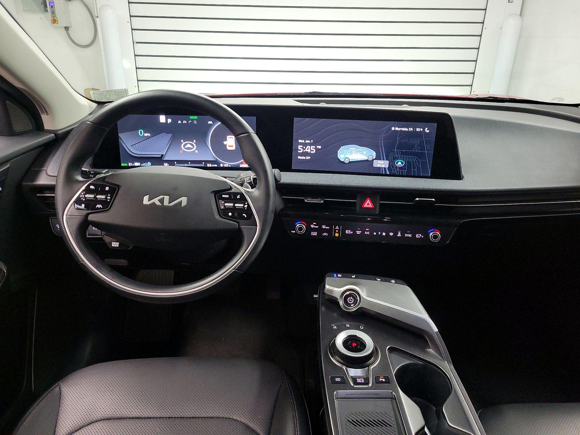 Thumbnail: 2022 Kia EV6 - 8