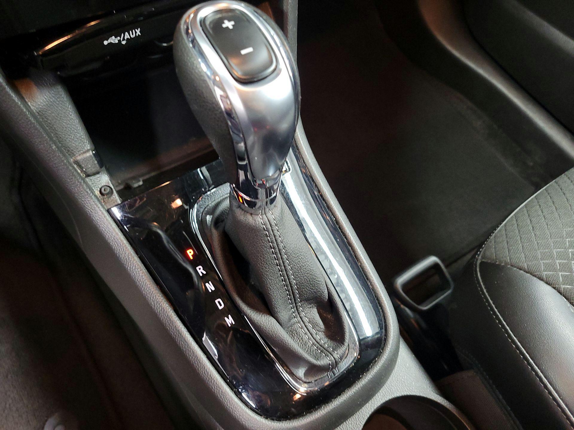 Thumbnail: 2018 Buick Encore - 14