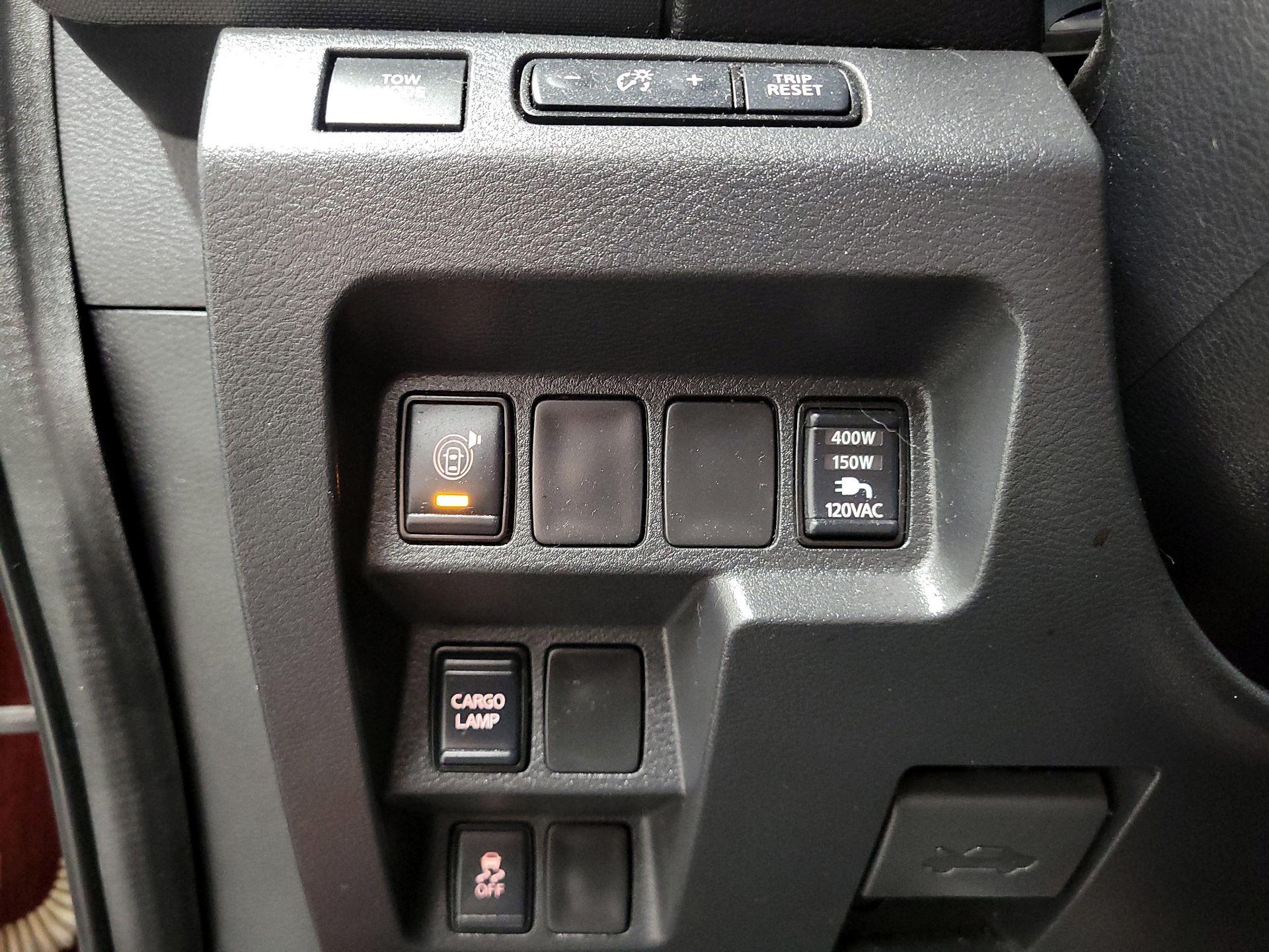 Thumbnail: 2022 Nissan Frontier - 13