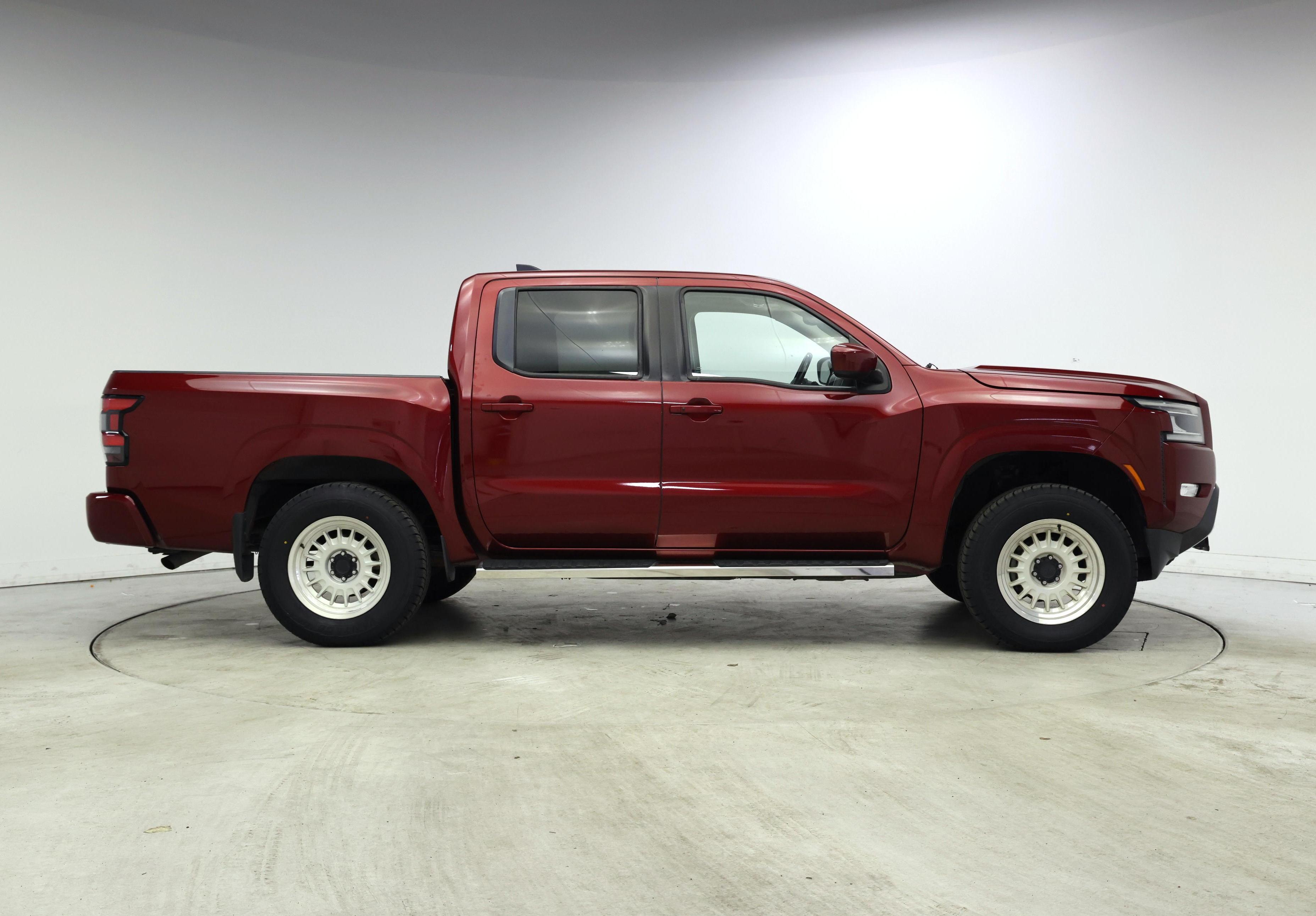 Thumbnail: 2022 Nissan Frontier - 7