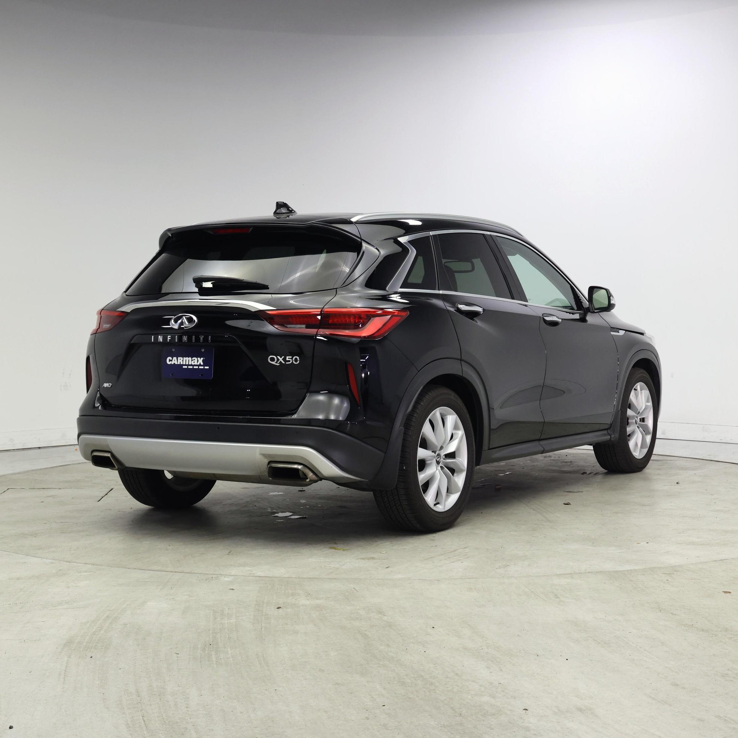 Thumbnail: 2019 INFINITI QX50 - 8