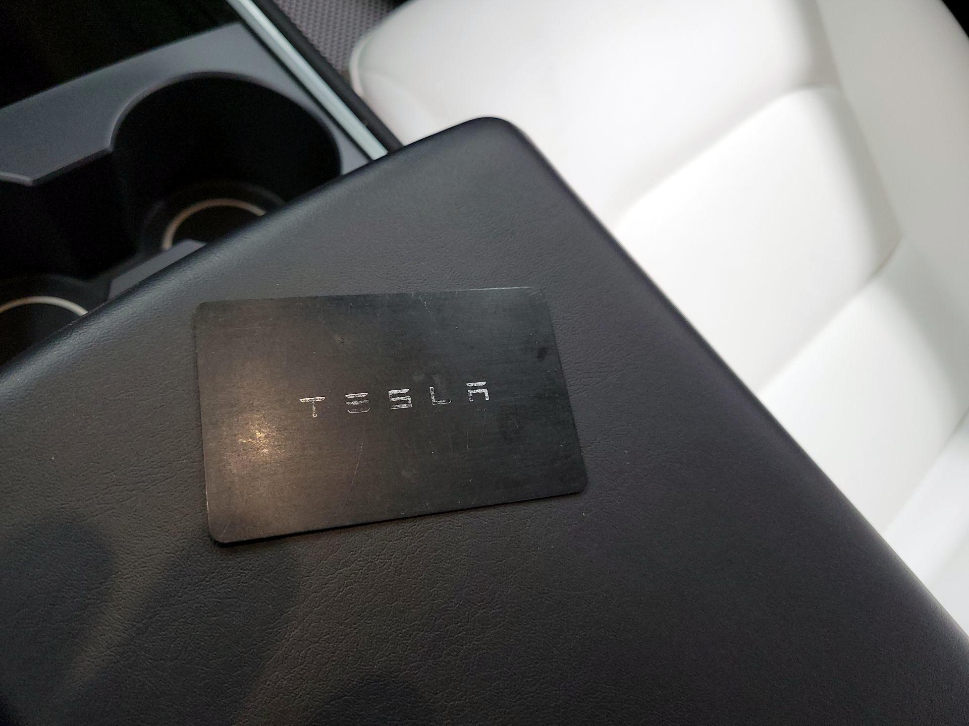 Thumbnail: 2022 Tesla Model 3 - 19