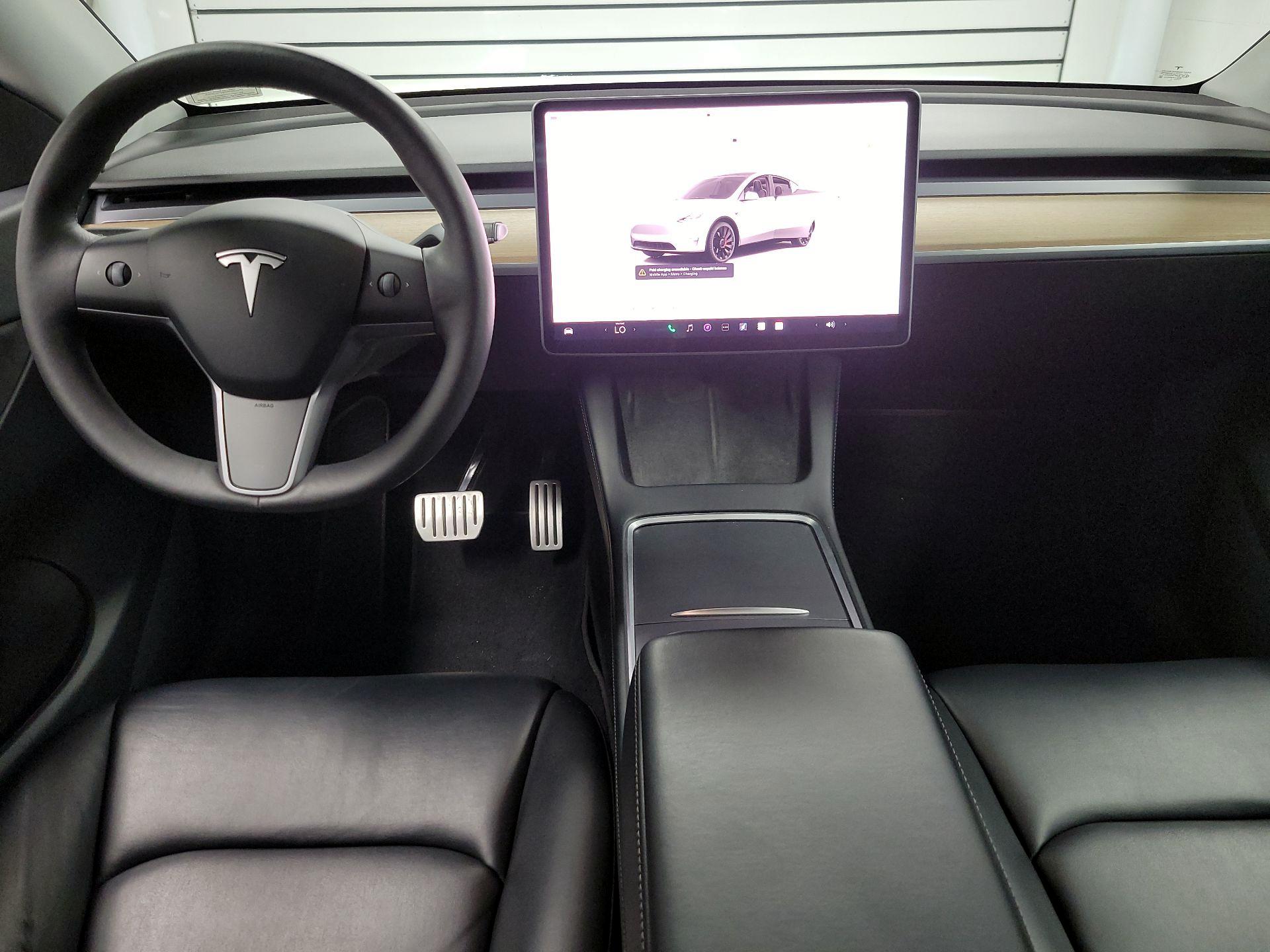 Thumbnail: 2022 Tesla Model Y - 8