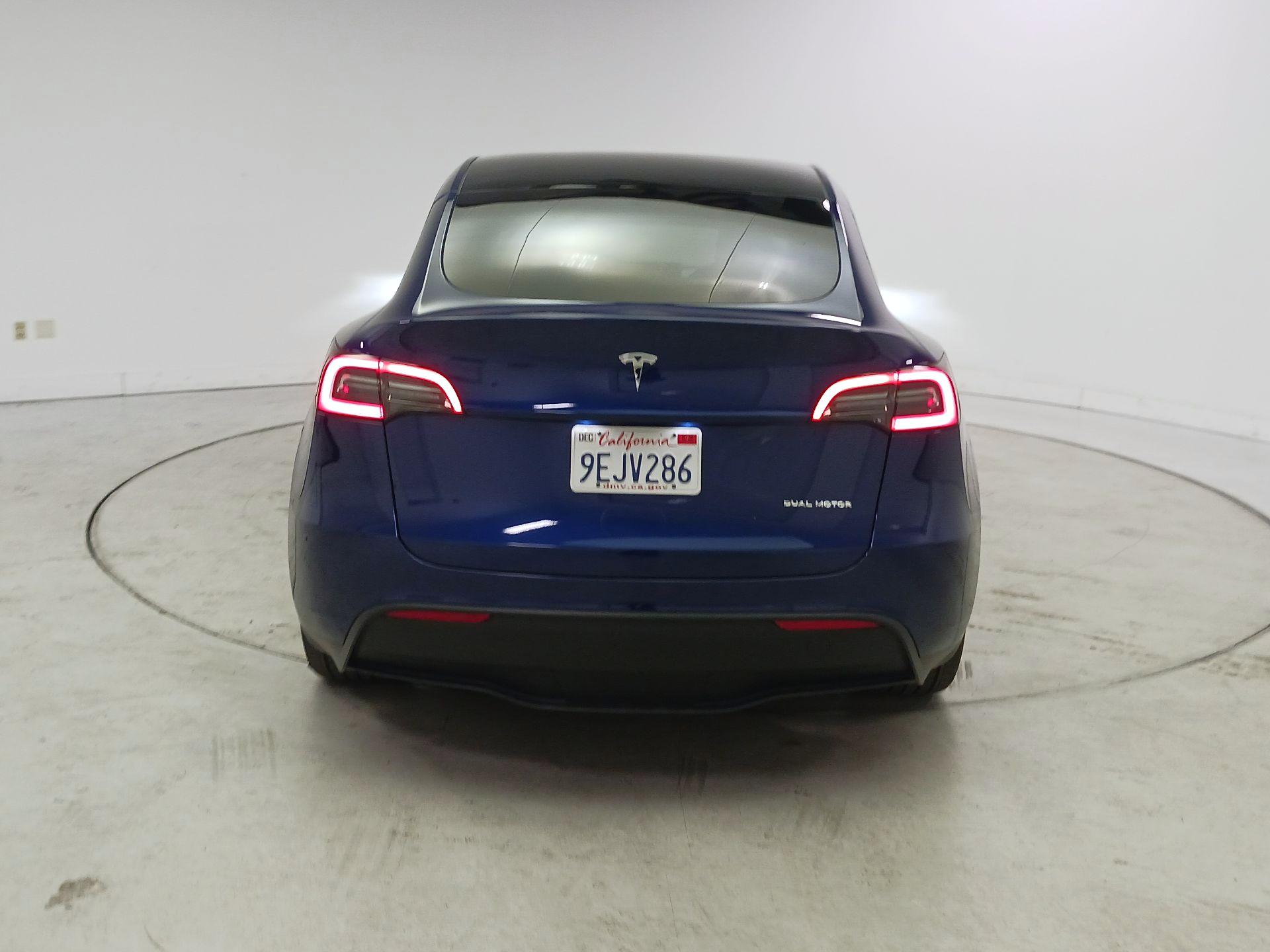 Thumbnail: 2023 Tesla Model Y - 6