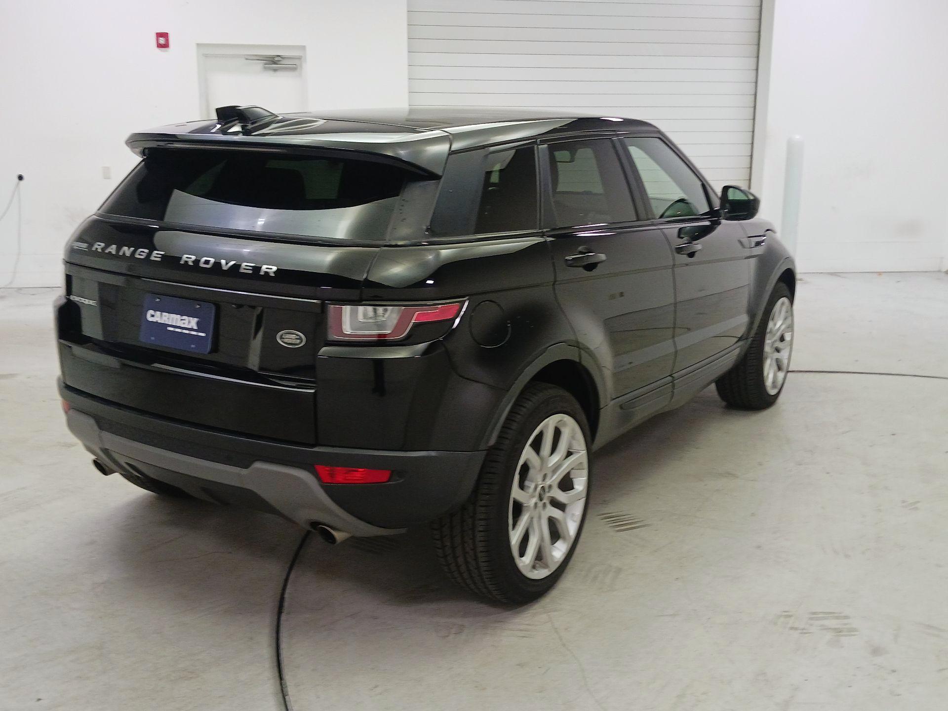 Thumbnail: 2019 Land Rover Range Rover Evoque - 5